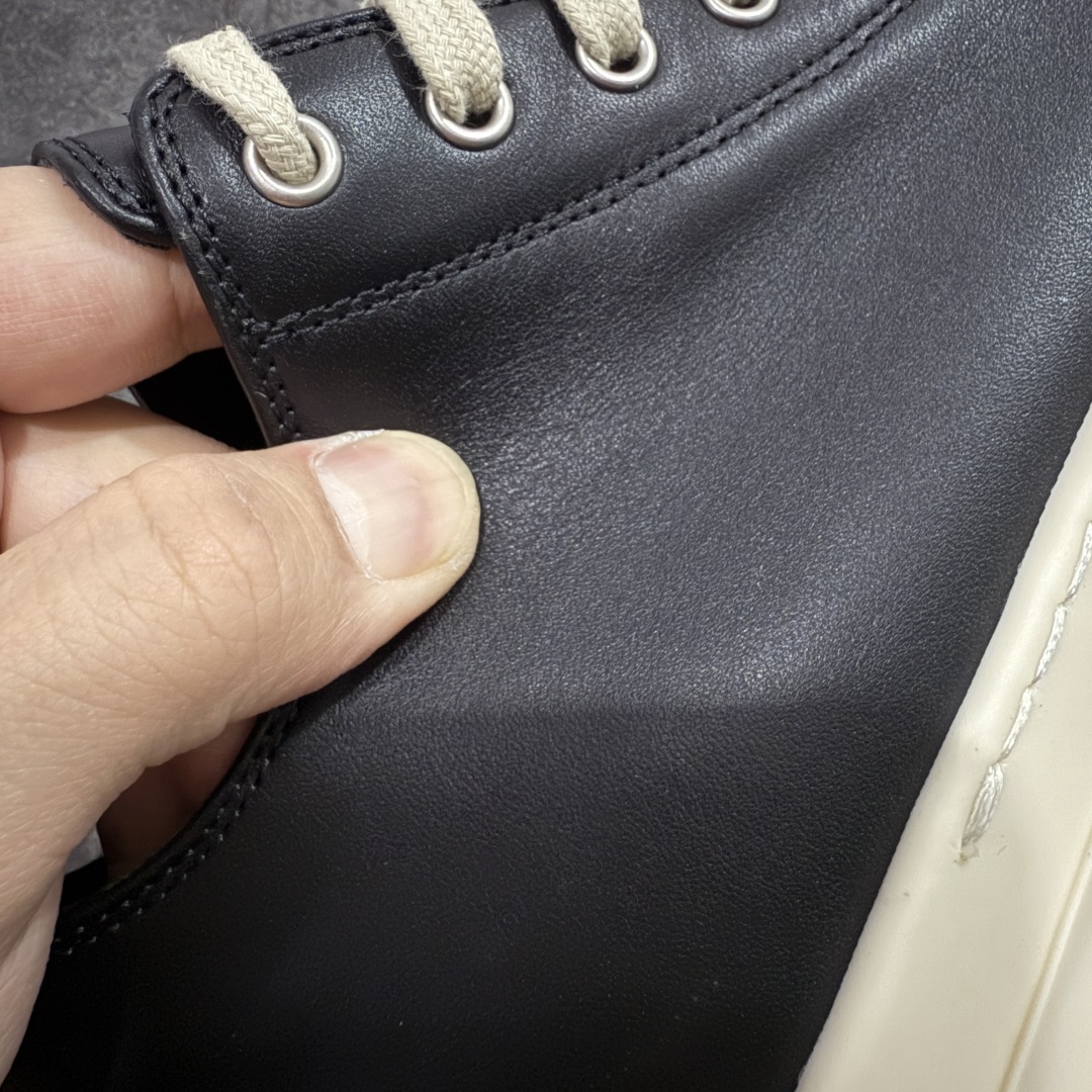 图片[3]-【XC2.0升级版】Rick Owens Vintage Low-Top Sneakers RO中帮西瓜头系列暗黑高街经典增高休闲运动板鞋 原厂皮批次上线 无需任何文案吹嘘！货硬就是王道！ 独家购入2025最新原鞋开发！重新调整最新批次细节！ 升级采用原厂粒面小牛皮打造！同步官方配备同规格材料布袋！标配原盒 加固硬盒外套 高标准出货！ PS：退换布袋丢失扣20 请知悉！ 尺码：38-45-选品中心