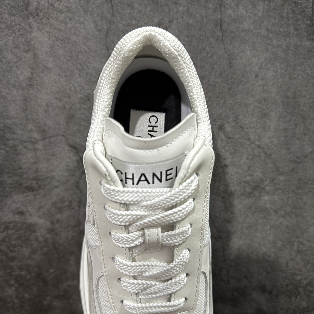 图片[8]-【莞顶礼盒版】CHANEL香奈儿25K 高跟运动鞋 全套官方统一礼盒顶级包装‼️ 拼色熊猫鞋必备爆款超级耐看，粗跟稳步增高 跟高4公分 秒变大长腿🦵 #运动休闲鞋 #老爹鞋 #厚底休闲鞋 #小香 #情侣老爹鞋 #休闲鞋穿搭 #香奈儿鞋 #chanel鞋 #运动鞋 #熊猫鞋 采用鞋面进口拼色小牛皮 内里进口透气网 大底采用TPU耐磨 颜色：黑色 白色 尺码：35 36 37 38 39 40-选品中心