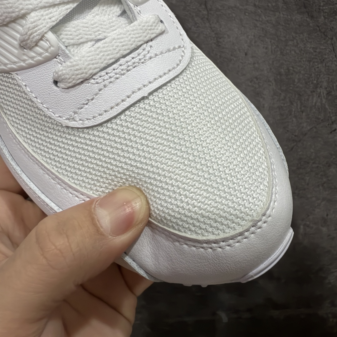 图片[5]-【顶级芯片版】Nike Air Max 90 舒适 复古 合成革减震防滑透气 低帮 休闲跑步鞋 全白纯白 CN8490-100 鞋舌标可扫码 海外欧州过验版 原纸版原楦头 顶级90款问市 开发数月 原版开发 多道QC质检 鞋型完美复刻 原厂级别工艺 正确色卡 正确气垫蓝光 正确大底 独家私模 采用进口头层牛皮拼接 定位高端市场 行业标杆工艺 尺码：40 40.5 41 42 42.5 43 44 44.5 45 46-选品中心