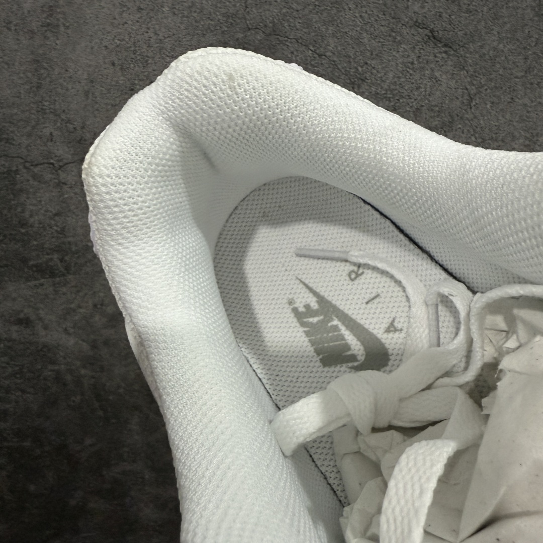 图片[8]-【顶级芯片版】Nike Air Max 90 舒适 复古 合成革减震防滑透气 低帮 休闲跑步鞋 全白纯白 CN8490-100 鞋舌标可扫码 海外欧州过验版 原纸版原楦头 顶级90款问市 开发数月 原版开发 多道QC质检 鞋型完美复刻 原厂级别工艺 正确色卡 正确气垫蓝光 正确大底 独家私模 采用进口头层牛皮拼接 定位高端市场 行业标杆工艺 尺码：40 40.5 41 42 42.5 43 44 44.5 45 46-选品中心