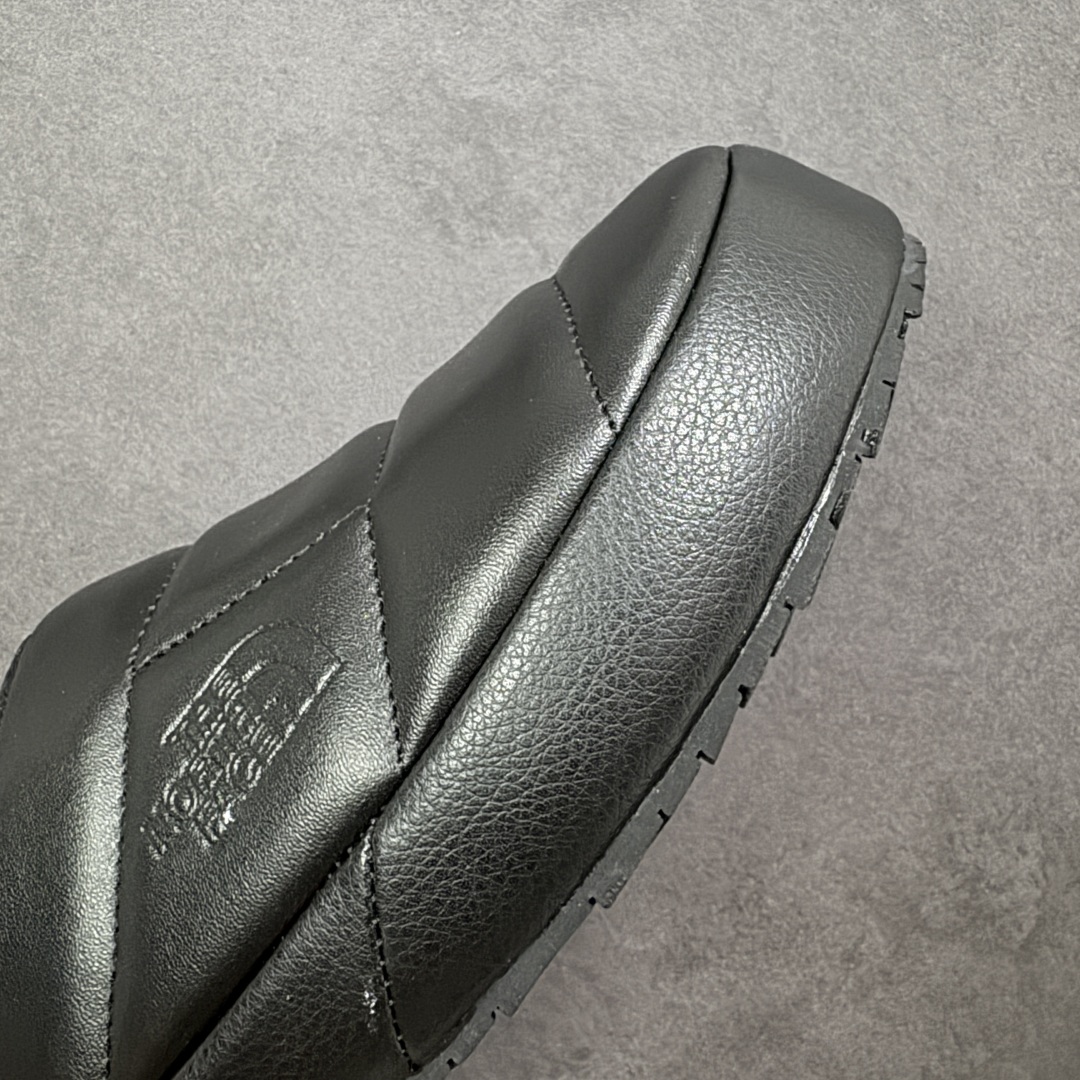 图片[5]-【公司级】The North Face/TNF/北面/乐斯菲斯 家居棉鞋 逛街休闲鞋 ，男女鞋采用尼龙布填充棉鞋面材质，内嵌毛绒里衬和鞋垫,保暖锁热，外置防滑耐磨橡胶底片❗️户外轻旅者鞋履,著名户外品牌-北面The North Face THERMOBALL™ TRACTION MULE V 牵引5代系列户外穆勒风舒适保暖休闲运动踩跟便鞋 类型：男女鞋 尺码：36 37 38 39 40 41 42 43 44 45-选品中心