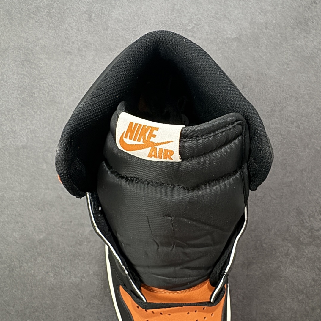 图片[7]-【H11版本】耐克Nike Air Jordan 1 Retro High OG\”Shattered Backboard 2025\”AJ1代经典复古经典高帮百搭文化篮球鞋“黑橙扣碎篮板2025”DZ5485-008 公司级真标半码制#原档案原数据开发版型#采用荔枝纹头层皮革鞋面材质#原厂立体填充鞋舌海绵#中底注胶孔及缜密中底拉帮工艺#原数据开发模具大底 尺码：35.5 36 36.5 37.5 38 38.5 39 40 40.5 41 42 42.5 43 44 44.5 45 46 47.5 编码：H1B290300-选品中心