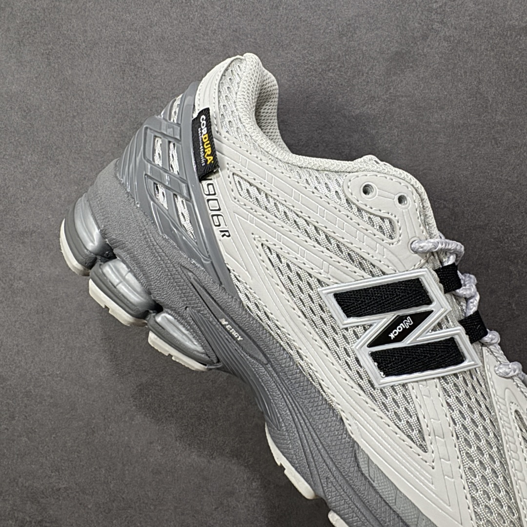 图片[6]-【公司级】New Balance 1906系列复古老爹风休闲运动慢跑鞋  #采用轻质牛剖革拼接透气网眼衬垫织物鞋面材质 T-Beam大底提供足步弓支撑，保持步态稳定 后跟搭载外露缓震胶 货号：U1906ROA  尺码：36 37 37.5 38 38.5 39 40 40.5 41 42 42.5 43 44 44.5 45-选品中心