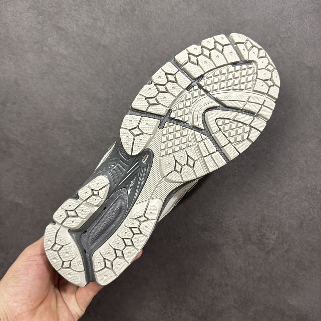 图片[9]-【公司级】New Balance 1906系列复古老爹风休闲运动慢跑鞋  #采用轻质牛剖革拼接透气网眼衬垫织物鞋面材质 T-Beam大底提供足步弓支撑，保持步态稳定 后跟搭载外露缓震胶 货号：U1906ROA  尺码：36 37 37.5 38 38.5 39 40 40.5 41 42 42.5 43 44 44.5 45-选品中心