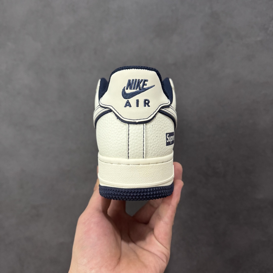 图片[4]-【定制版】NIke Air Force 1 \’07 Low “Supreme联名-米蓝兔八哥”空军一号 低帮 运动鞋 休闲鞋 折边针车 工艺难度大 原楦头原纸板 原装鞋盒 定制五金配件 内置全掌气垫 原厂鞋底 货号：SM6668-113 尺码：36 36.5 37.5 38 38.5 39 40 40.5 41 42 42.5 43 44 44.5 45-选品中心