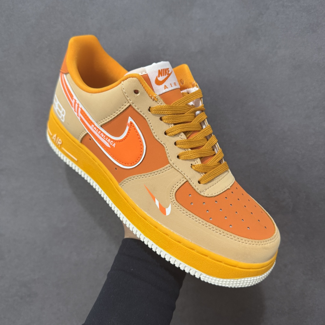 图片[3]-【定制版】NIke Air Force 1 \’07 Low “巴黎世家联名——活力橙”空军一号 低帮 运动鞋 休闲鞋 折边针车 工艺难度大 原楦头原纸板 原装鞋盒 定制五金配件 内置全掌气垫 原厂鞋底 货号：SY1388-002 尺码：36 36.5 37.5 38 38.5 39 40 40.5 41 42 42.5 43 44 44.5 45 编码：HXSA310320-选品中心