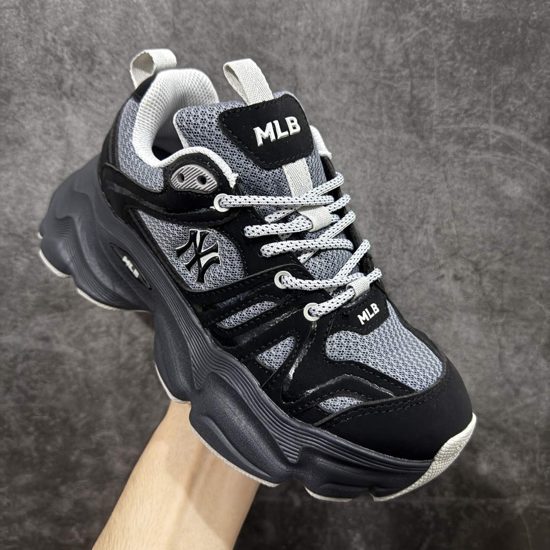 图片[3]-【纯原版】MLB Winner Chunky 25新款 NY百搭舒适休闲潮流运动厚底增高 防滑耐磨 低帮 老爹鞋 男女同款 潮流厚底时尚街头赛博皮面老爹鞋 MLB官方同步出货 虞书欣等众多潮流明星同款 高弹双层MD大底 原楦原档案数据开发版型（完美鞋头弧度/后套收口效果🆚市面文案版本‼️） 原厂立体填充鞋舌海绵 中底注胶孔原数据开发模具大底原厂转印标市面上唯一纯原版本 原材料打造 内增高6cm 原厂1：1模具开发 原厂进口纳米材质 原厂 全套手提袋 原盒雷射防伪标包装 天猫订单品质 官网尺码：35 36 36.5 37.5 38 38.5 39 40 40.5 41 42 42.5 43 44 45-选品中心