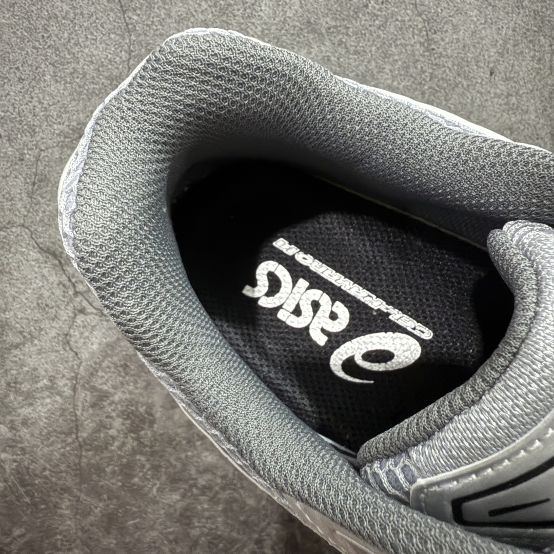 图片[8]-【总裁版】 ASICS GEL-KAYANO 14 亚瑟士系列轻量缓震休闲运动跑步鞋 市场天花板品质 鞋型细节秒杀市场流通版本 知名大厂出品 原版开发 细节完美把控 独家私模五层组合大底 原厂定制缓震硅胶加持 原盒原配 官方四联吊牌 一比一同步原鞋工艺和用料 后跟一样采用了GEL缓震胶 整体系列设计非常的科技感！ 锻炼跑步的同时让你一样时尚百搭！ 设计师 Hidenori Yamashita 以「Flash」一词为灵感，创造出未来感金属色鞋面，改造升级内在性能，由内而外全面革新，为 GEL-KAYANO 家族传承及经典跑鞋文化的延续，创下里程碑式作品。ASICS GEL – KAYANO 14 跑鞋重新诠释了复古的跑步形状，并以其 2000 年代后期的美学理念重新铺装，银色与蓝色的鞋面极为高档.网面铺陈与鞋面、鞋头多处细节位增添了透气性。ASICS GEL – KAYANO 14的鞋后跟部中底上以及多密度耐磨鞋底增加了 GEL 缓震胶，提供高抗冲击性、缓冲性、可保护脚部免受地面冲击的影响，穿着舒适性十足「入手同款」 尺码：36 37 37.5 38 39 39.5 40.5 41.5 42 42.5 43.5 44 45 46-选品中心