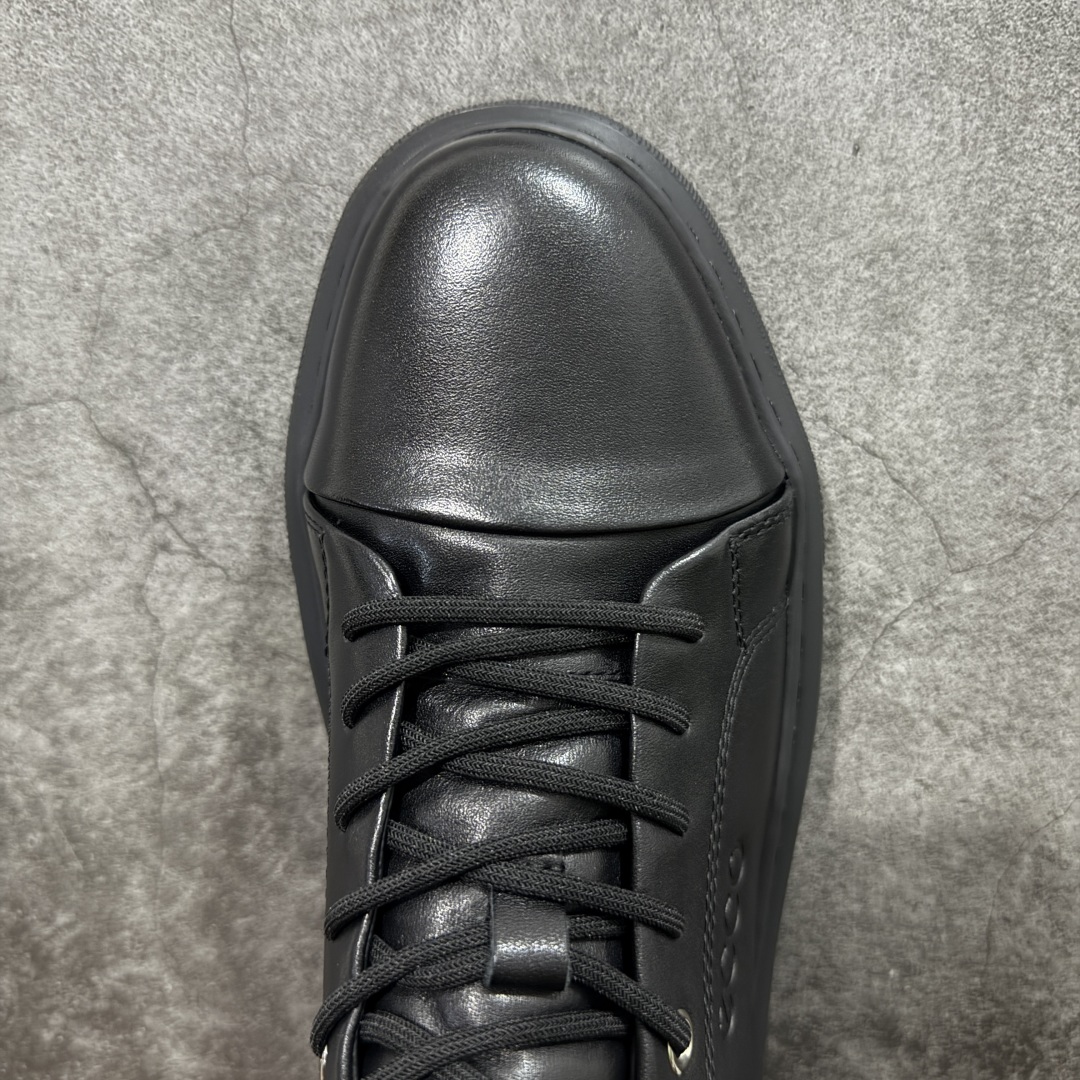 图片[5]-【莞产版本】ECCO爱步休闲鞋子男鞋 透气防水百搭休闲板鞋 柔酷7号系列经典小白鞋 鞋面采用臻选牛皮 质感丰富，脚感柔软舒适 鞋面设有GORE-TEX防水薄膜 给你贴心防水保护 简约系带 贴合脚型 橡胶鞋底 轻盈柔韧，防滑耐磨 舒适耐穿 随享出行 休闲百搭 简约利落 尺码：38 39 40 41 42 43 44（皮鞋码）-选品中心