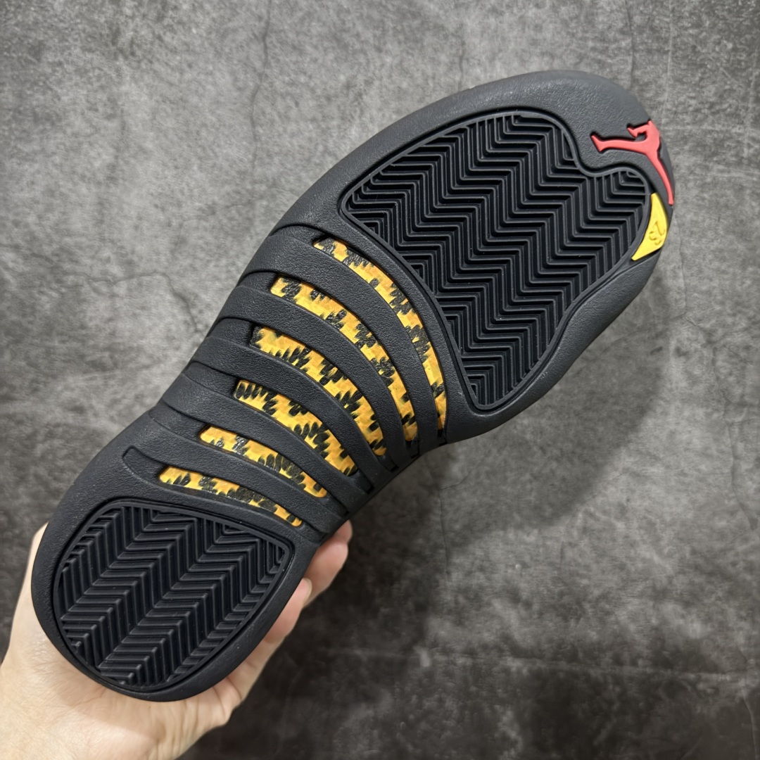 图片[9]-【顶级外贸版】Air Jordan AJ12 Retro 黑白金扣 CT8013-117 正确版本 原楦原纸板开发 原汁原味12代鞋型 进口原厂皮料 真碳板 原装材料 原厂定制金属扣 原厂电绣 细节到位 尺码：40 40.5 41 42 42.5 43 44 44.5 45 45.5 46 47.5-选品中心