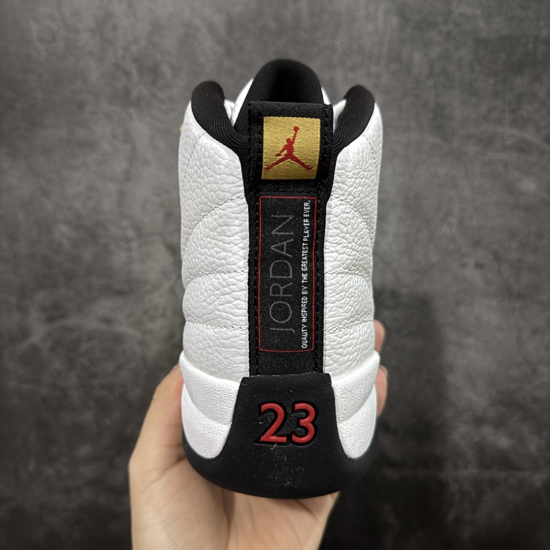 图片[4]-【顶级外贸版】Air Jordan AJ12 Retro 黑白金扣 CT8013-117 正确版本 原楦原纸板开发 原汁原味12代鞋型 进口原厂皮料 真碳板 原装材料 原厂定制金属扣 原厂电绣 细节到位 尺码：40 40.5 41 42 42.5 43 44 44.5 45 45.5 46 47.5-选品中心