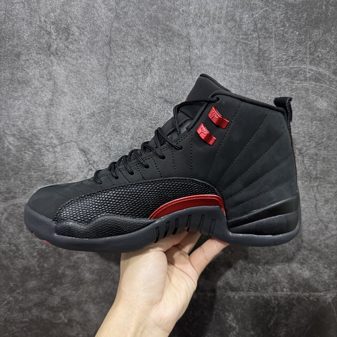 图片[2]-【顶级外贸版】Air Jordan AJ12 Retro 黑红 CT8013-001 正确版本 原楦原纸板开发 原汁原味12代鞋型 进口原厂皮料 真碳板 原装材料 原厂定制金属扣 原厂电绣 细节到位 尺码：40 40.5 41 42 42.5 43 44 44.5 45 45.5 46 47.5-选品中心