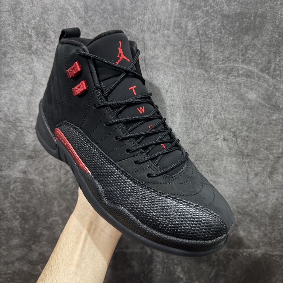 图片[3]-【顶级外贸版】Air Jordan AJ12 Retro 黑红 CT8013-001 正确版本 原楦原纸板开发 原汁原味12代鞋型 进口原厂皮料 真碳板 原装材料 原厂定制金属扣 原厂电绣 细节到位 尺码：40 40.5 41 42 42.5 43 44 44.5 45 45.5 46 47.5-选品中心