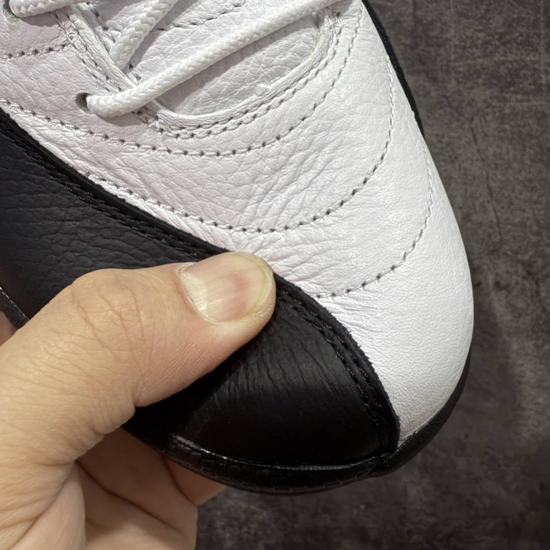 图片[5]-【莞产裁片】顶级Air Jordan AJ12 黑白金扣 货号：CT8013-117 原楦原纸板开发 原汁原味12代鞋型 进口原厂皮料 超软荔枝皮 质感满分 原厂碳板 原装材料 原厂定制金属扣 原厂电绣 支持与公司货全方位对比 只服务于5%懂鞋的高端客户 发国外可支持各种retail商店充正寄售 尺码：40 40.5 41 42 42.5 43 44 44.5 45 45.5 46 47.5-选品中心