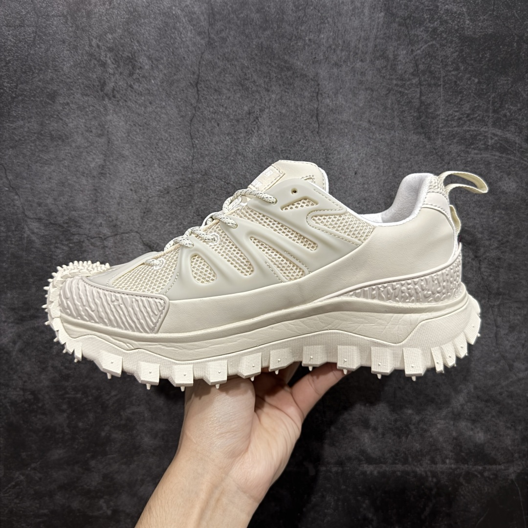 图片[2]-【GX版】Moncler Trailgrip Gore-Tex 蒙口越野旅行系列低帮厚底轻量户外登山运动鞋 盟可睐MONCLER TRAILGRIP 鞋履新季系列 前卫设计碰撞实用科技 轻盈面料无惧炎热夏季 Trailgrip运动鞋作为盟可睐Moncler的秋冬新作横空出世 融蕴品牌山地基因 运用科技前沿技术 征服野外复杂地形 醒目的胎纹设计搭配弧形橡胶鞋头 确保经久耐穿 为山野探险与都市畅游提供高效防护 Trailgrip 2023春夏系列将在既有的实用性基础之上 推出全新配色 并采用更轻材质 尺码：36-46-选品中心