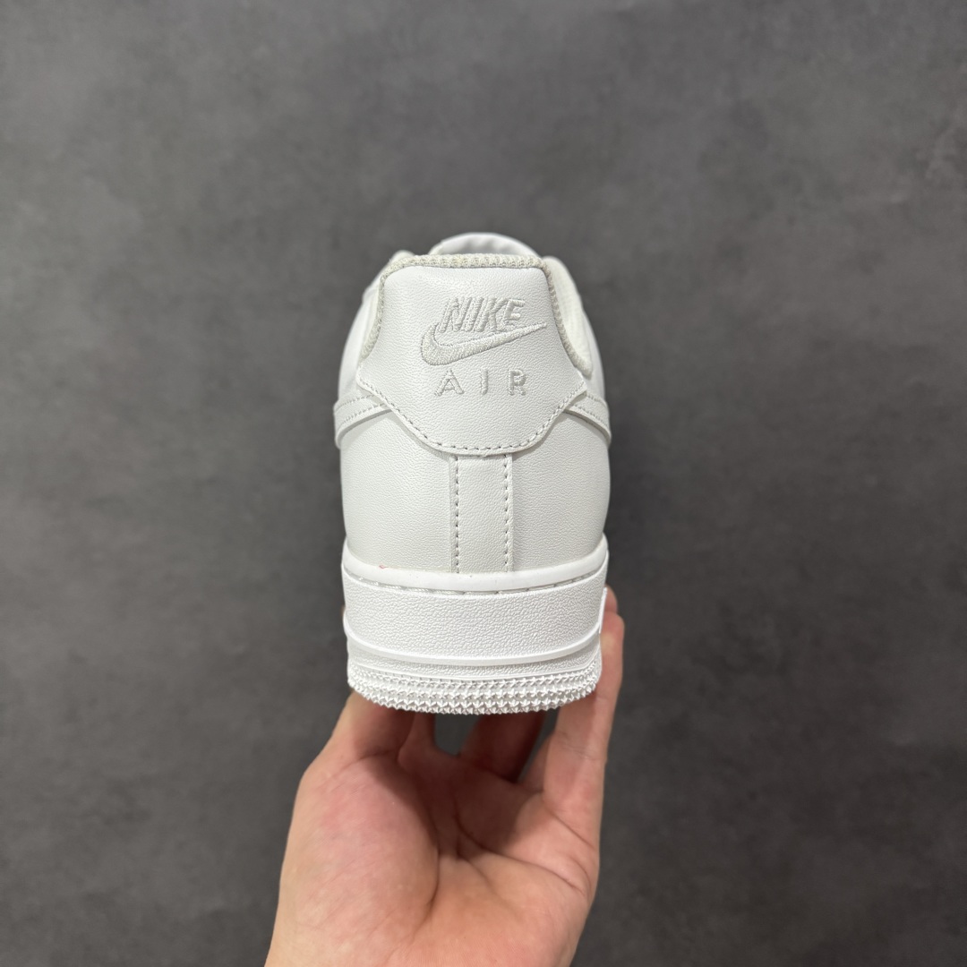 图片[4]-福利特价【GQ福利】Nike Air Force 1 Low 空军一号低帮运动休闲板鞋 原楦头原纸板 打造纯正空军版型 专注外贸渠道 全掌内置蜂窝气垫 原盒配件 原厂中底钢印、拉帮完美 尺码：36 36.5 37.5 38 38.5 39 40 40.5 41 42 42.5 43 44 44.5 45 编码：GQA160170-选品中心