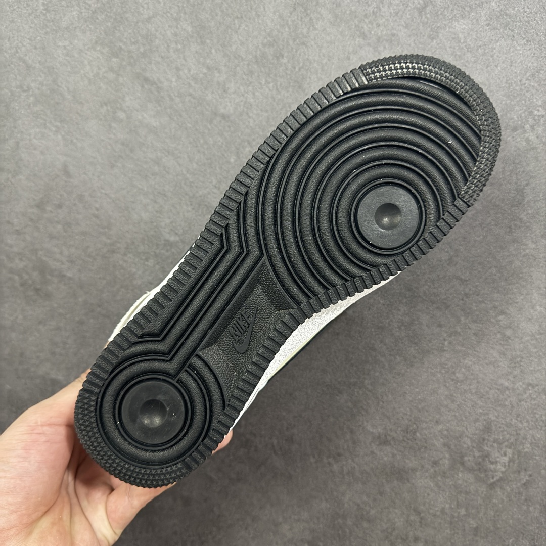 图片[9]-特价【公司级福利】Nk Air Force 1’07 空军一号 经典低帮百搭休闲板鞋 原楦原纸板开发 独家私模 区分市面公底 内置蜂窝气垫 同步原厂皮料 细节、做工完美 专业空军大厂出品 尺码：36-45 带半码 编码：GLA150160-选品中心