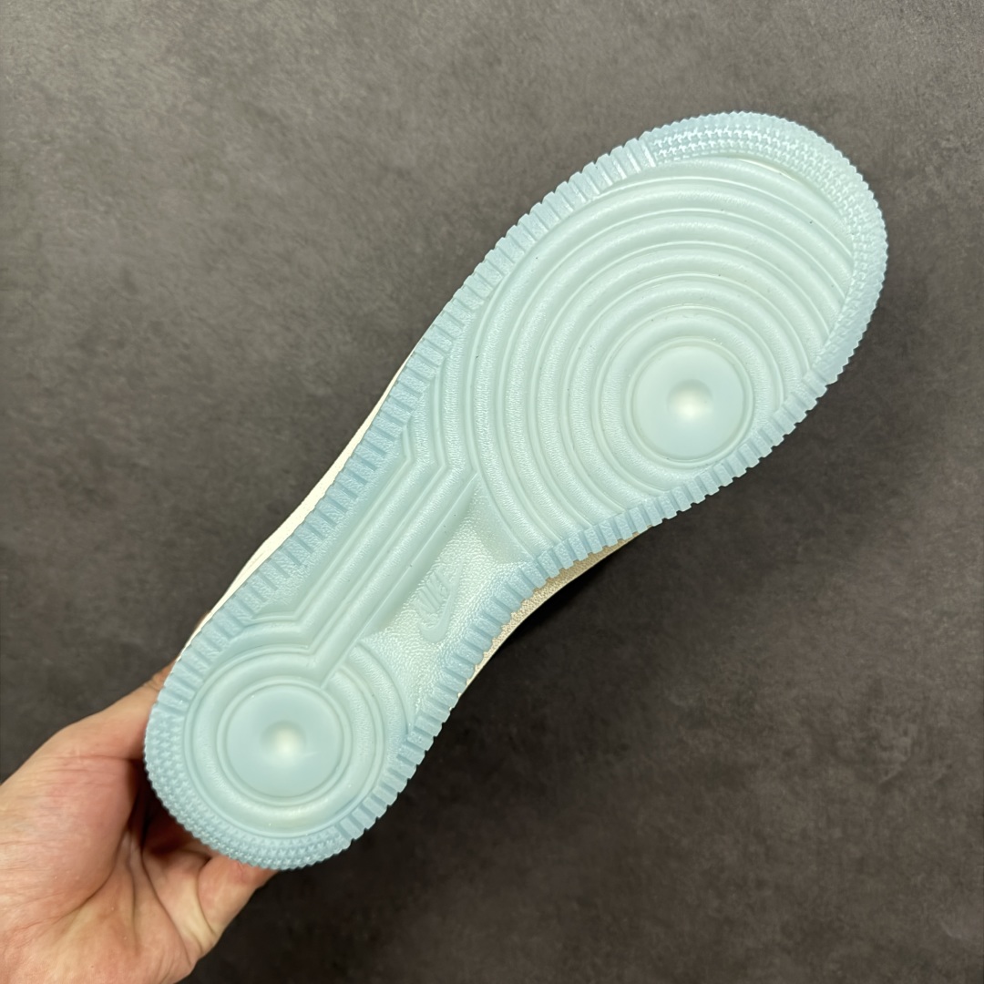 图片[9]-特价【公司级福利】Nk Air Force 1’07 空军一号 经典低帮百搭休闲板鞋 原楦原纸板开发 独家私模 区分市面公底 内置蜂窝气垫 同步原厂皮料 细节、做工完美 专业空军大厂出品 尺码：36-45 带半码 编码：GLA150160-选品中心