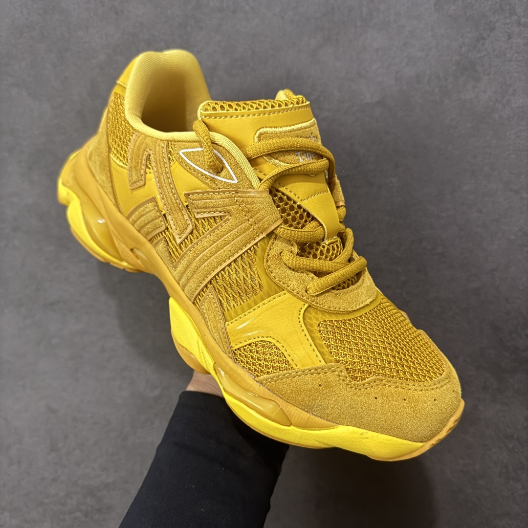 图片[3]-【公司级】Onitsuka Tiger鬼塚虎 ULTI RS TIGRUN 时尚百搭 耐磨 低帮运动休闲鞋 全新ICON LOGO 采用特色网布和皮革的异材质拼接 轻量且富有弹性的材质 赋予双脚弹跳般的穿着感 前掌与后跟两处可视化GEL胶 提升缓震性能 外置TRUSSTIC中桥 增强稳定性 流线型鞋底融入了品牌象征的老虎图案 带来强烈的视觉冲击 兼顾弯曲性与缓震 从1980至2000年代的跑鞋中汲取灵感 将弹性脚感与时尚设计巧妙融合 成为都市风格穿搭的理想之选 货号：1183C478-750 尺码：36-46带半码-选品中心