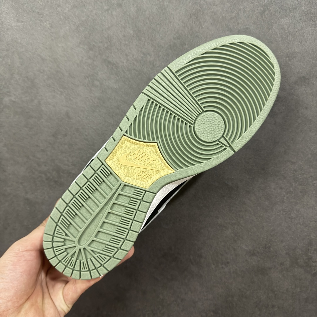 图片[9]-【公司级】Nike Dunk SB \”Dust Noir\” 星际探索 灰色 此款以简约大方的造型设计，给人以随性休闲的时尚格调，穿着舒适轻便，运动灵活自如，满足日常个性穿搭。 货号： HF3063-002 尺码： 36 36.5 37.5 38 38.5 39 40 40.5 41 42 42.5 43 44 44.5 45 45.5 46 编码：YBB260270-选品中心