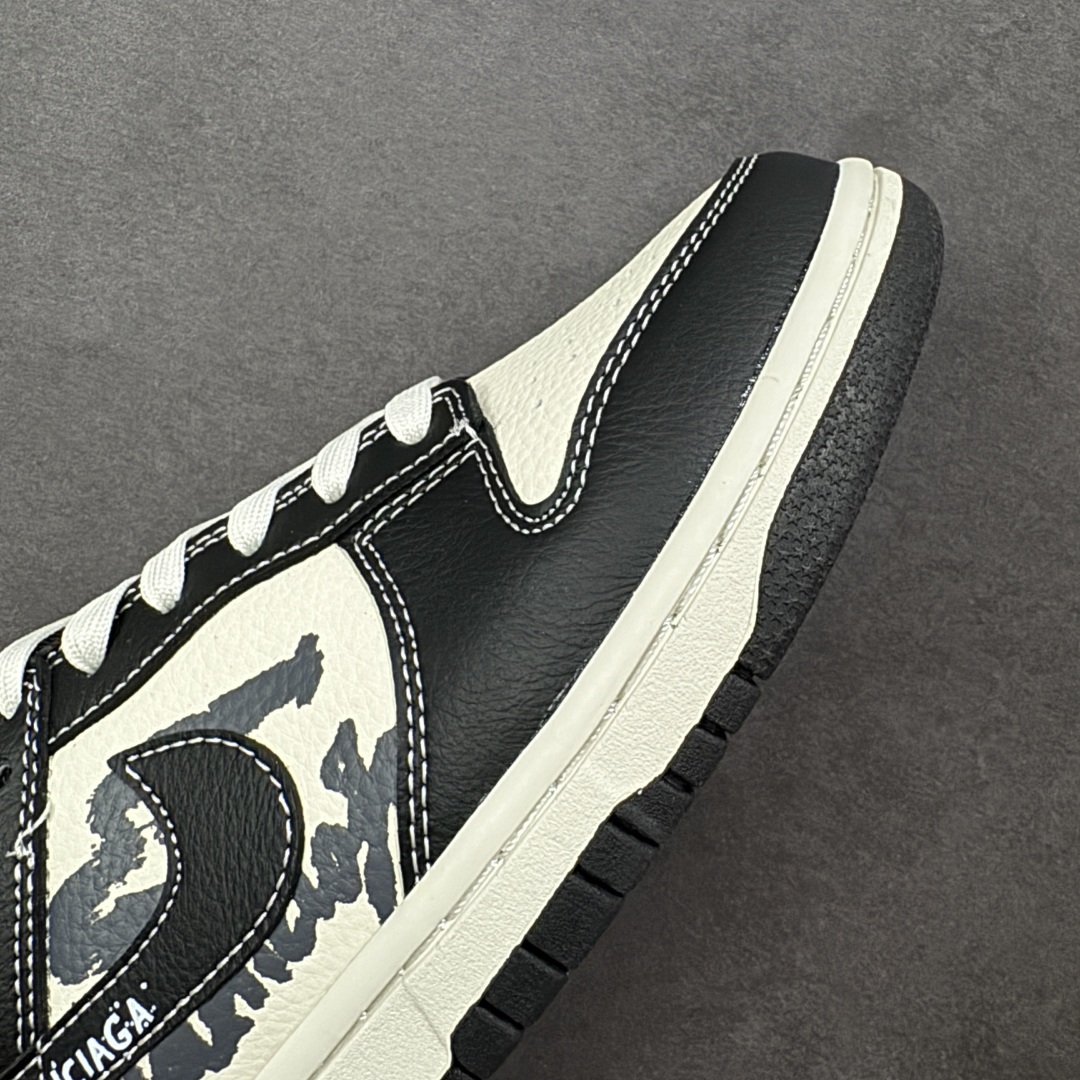 图片[5]-【定制版】NK SB Dunk Low 低帮巴黎世家联名米白黑红印花 定制鞋盒 大厂纯原品质出货 超高清洁度 皮料切割干净无任何毛边 细节完美 货号：DS6608-016 尺码： 36 36.5 37.5 38 38.5 39 40 40.5 41 42 42.5 43 44 44.5 45 编码：HXSB330340-选品中心