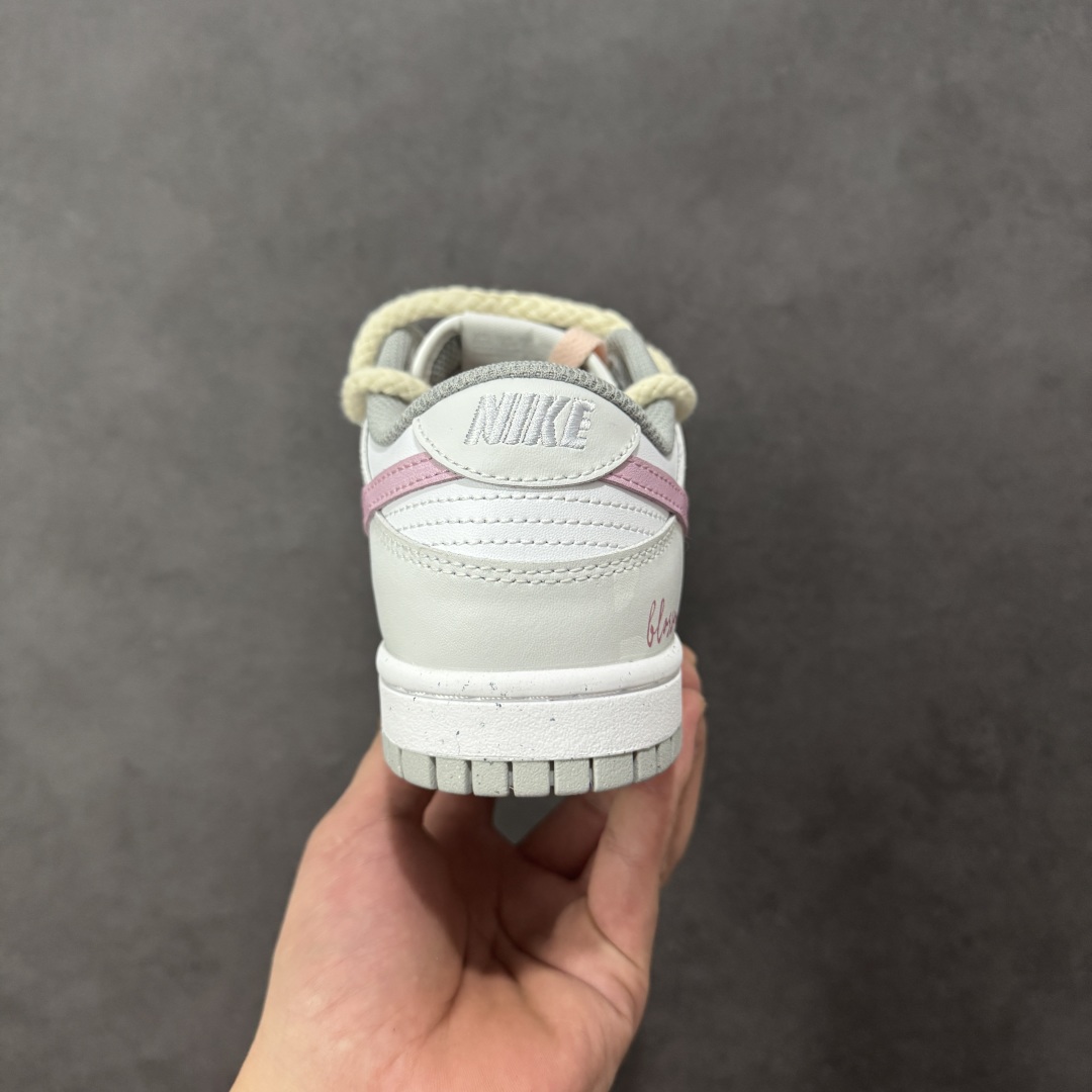 图片[4]-Nike SB Dunk Low \”Just Do It\” 绑带 落花 粉色 周年高端定制 低帮休闲板鞋 DD1503-103  #定制鞋盒 超高清洁度 皮料切割干净无任何毛边 细节完美   尺码：35.5 36 36.5 37.5 38 38.5 39 40 编码：HXSB330340-选品中心