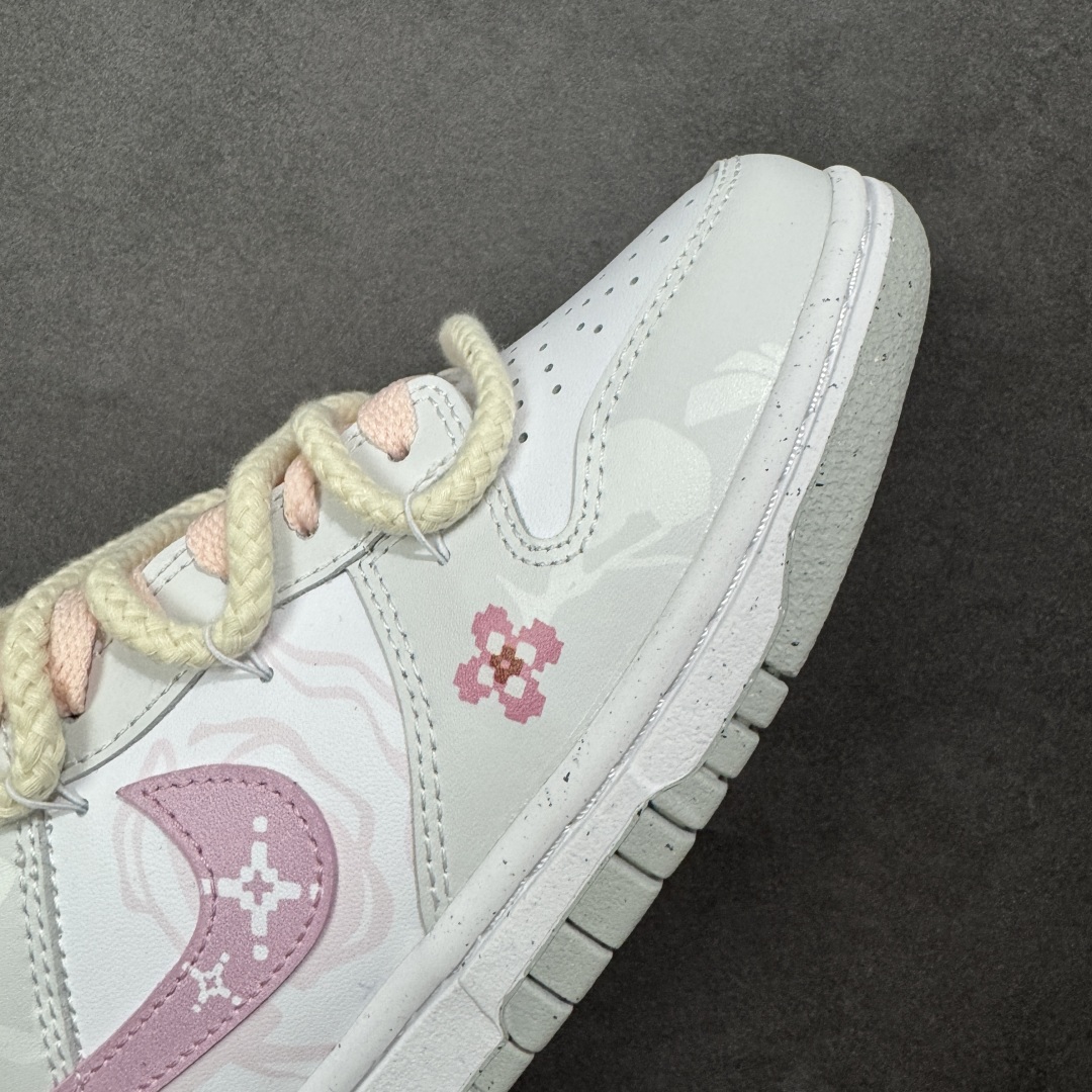 图片[5]-Nike SB Dunk Low \”Just Do It\” 绑带 落花 粉色 周年高端定制 低帮休闲板鞋 DD1503-103  #定制鞋盒 超高清洁度 皮料切割干净无任何毛边 细节完美   尺码：35.5 36 36.5 37.5 38 38.5 39 40 编码：HXSB330340-选品中心