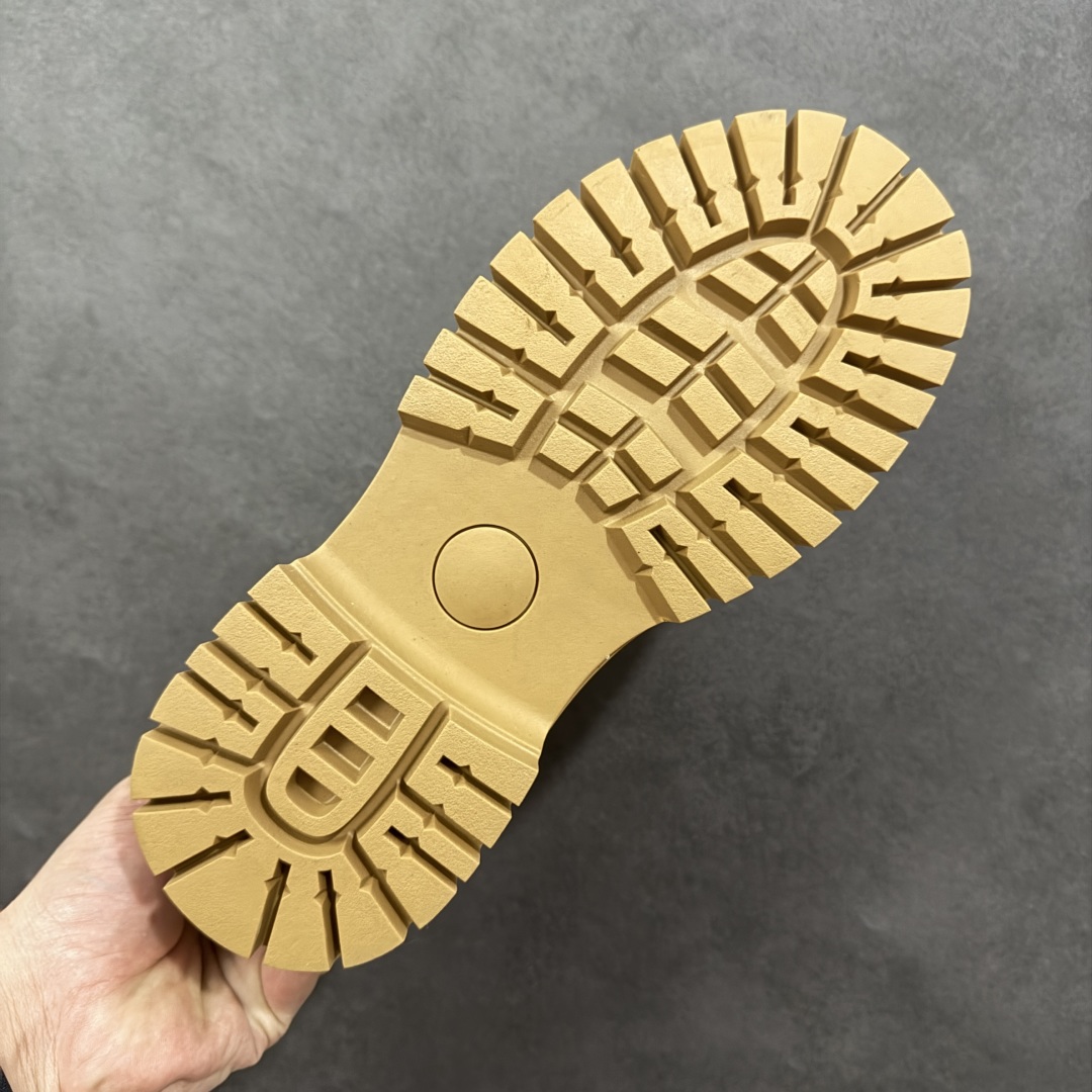 图片[9]-【广东纯原】UGG Tasman Weather Hybrid U5666M 塔斯曼混合系列中帮轻量休闲马丁靴 户外中帮休闲马丁靴雪地靴系列 #广东大厂品质 秋冬新款 时尚潮流搭配 面料釆用意大利进口磨砂牛皮 全鞋真牛皮材料 大底到五金都是代工厂原材料制作 好货不杀猪 首单质量严格把控 全套官网统一包装 今年冬季防寒户外专用产品 日常随意搭配 型男必备‼ 尺码：39 40 41 42 43 44 编码：TLB360370-选品中心