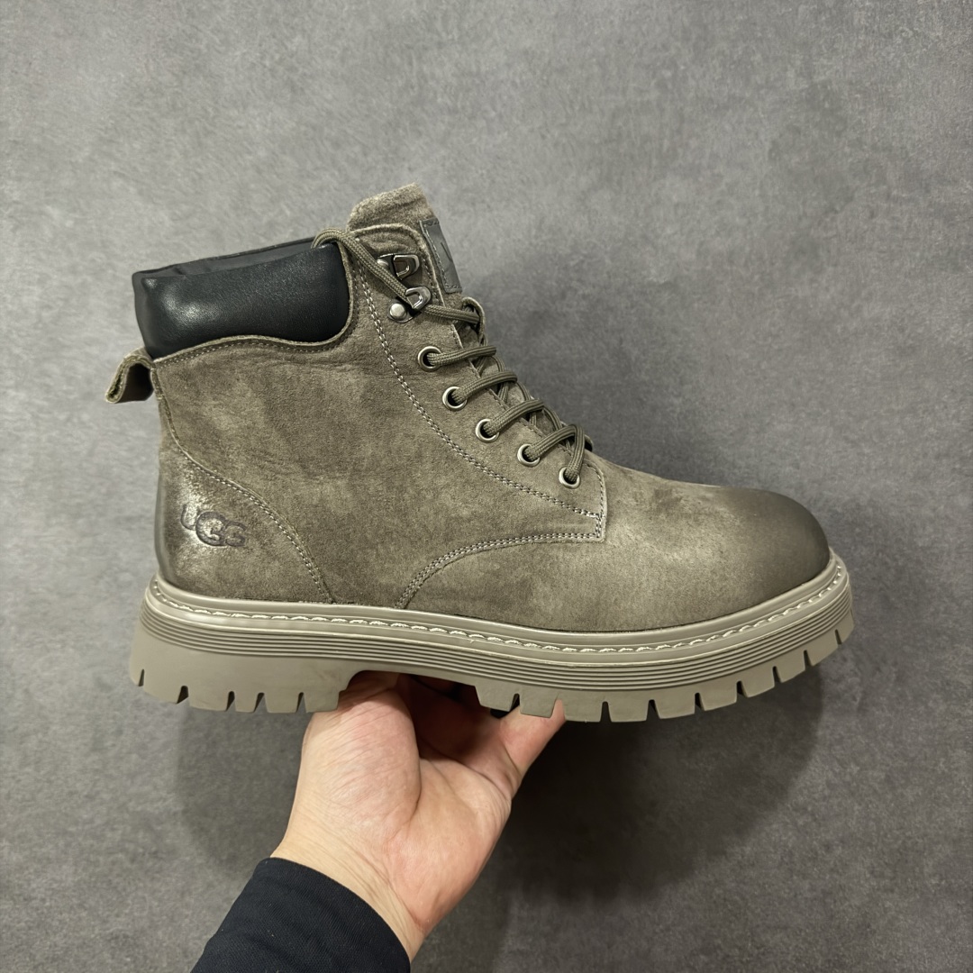 【广东纯原】UGG Tasman Weather Hybrid U5666M 塔斯曼混合系列中帮轻量休闲马丁靴 户外中帮休闲马丁靴雪地靴系列 #广东大厂品质 秋冬新款 时尚潮流搭配 面料釆用意大利进口磨砂牛皮 全鞋真牛皮材料 大底到五金都是代工厂原材料制作 好货不杀猪 首单质量严格把控 全套官网统一包装 今年冬季防寒户外专用产品 日常随意搭配 型男必备‼ 尺码：39 40 41 42 43 44 编码：TLB360370-选品中心