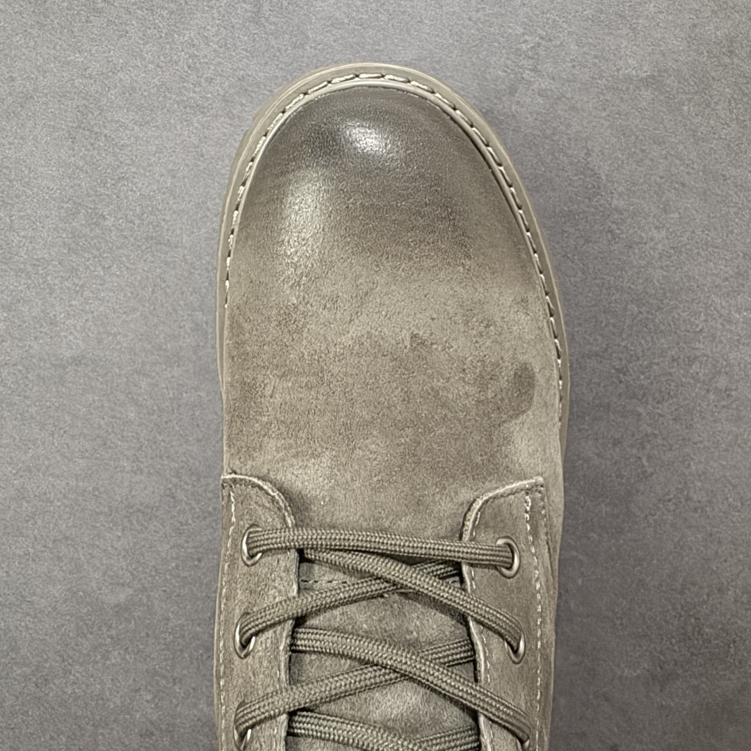 图片[8]-【广东纯原】UGG Tasman Weather Hybrid U5666M 塔斯曼混合系列中帮轻量休闲马丁靴 户外中帮休闲马丁靴雪地靴系列 #广东大厂品质 秋冬新款 时尚潮流搭配 面料釆用意大利进口磨砂牛皮 全鞋真牛皮材料 大底到五金都是代工厂原材料制作 好货不杀猪 首单质量严格把控 全套官网统一包装 今年冬季防寒户外专用产品 日常随意搭配 型男必备‼ 尺码：39 40 41 42 43 44 编码：TLB360370-选品中心