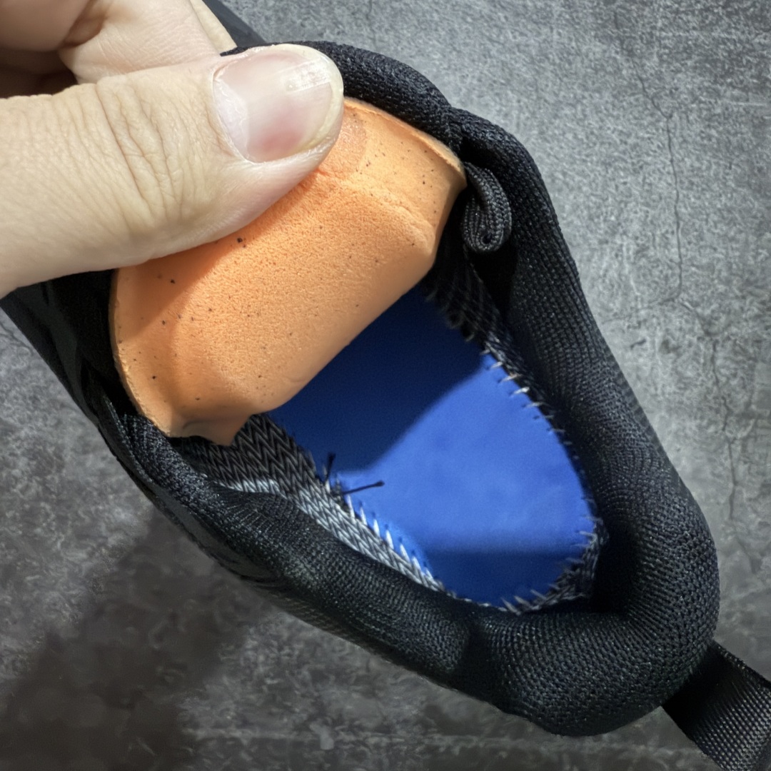 图片[7]-【莞产版本】凯乐石KAILAS 括苍-2 FLT 时尚舒适 百搭潮流 防滑耐磨透气 低帮 徒步鞋 KAILAS凯乐石品牌是全球三大全系攀登品牌之一，于2003年创立于中国广州，致力于为有攀登梦想的户外运动员及爱好者，研发制造功能性专业装备，满足他们在极限环境下安全舒适的需求，凯乐石专注于科技面料的开发及专业功能设计，产品线覆盖登山、攀岩、徒步、越野跑山、露营、旅行等多项户外运动，通过运动员的测试反馈，不断进化迭代，产品荣获国内外大奖71座，发明专利21个，更突破性的自主研发攀登器械，打造出中国的攀登硬实力 尺码：39-45含半码-选品中心