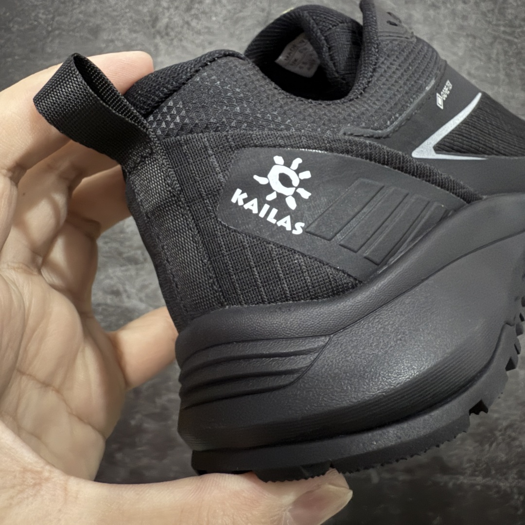 图片[2]-【莞产版本】凯乐石KAILAS 括苍-2 FLT 时尚舒适 百搭潮流 防滑耐磨透气 低帮 徒步鞋 KAILAS凯乐石品牌是全球三大全系攀登品牌之一，于2003年创立于中国广州，致力于为有攀登梦想的户外运动员及爱好者，研发制造功能性专业装备，满足他们在极限环境下安全舒适的需求，凯乐石专注于科技面料的开发及专业功能设计，产品线覆盖登山、攀岩、徒步、越野跑山、露营、旅行等多项户外运动，通过运动员的测试反馈，不断进化迭代，产品荣获国内外大奖71座，发明专利21个，更突破性的自主研发攀登器械，打造出中国的攀登硬实力 尺码：39-45含半码-选品中心