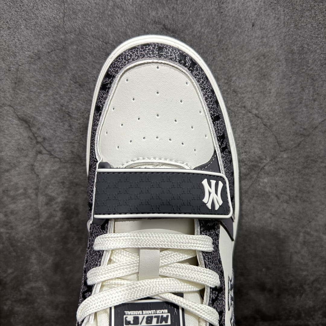 图片[5]-【纯原M版】MLB Chunky Liner Basic NY复古印花学长鞋系列低帮轻量增高厚底百搭休闲运动慢跑鞋板鞋 Korea韩国联名NY美国榄球纽约洋基队限定 韩国代购专供 顶级品质 MLB专用菱形双针中底布 重点细节中底布带注胶孔 原盒原标 全套原楦原纸板原厂数据开发 中韩文保养标贴 绿色防霉片 平台代购专供 独家一比一RB+MD组合大底 高频后跟小人Logo精准对位立体饱满 正确网布加超迁鞋面 转印中底走线紧密 转印Logo工艺表层防刮不掉色 尺码：35 36 36.5 37.5 38 38.5 39 40 40.5 41 42 42.5 43 44 44.5 45-选品中心
