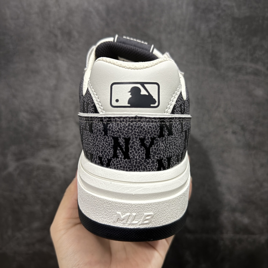 图片[4]-【纯原M版】MLB Chunky Liner Basic NY复古印花学长鞋系列低帮轻量增高厚底百搭休闲运动慢跑鞋板鞋 Korea韩国联名NY美国榄球纽约洋基队限定 韩国代购专供 顶级品质 MLB专用菱形双针中底布 重点细节中底布带注胶孔 原盒原标 全套原楦原纸板原厂数据开发 中韩文保养标贴 绿色防霉片 平台代购专供 独家一比一RB+MD组合大底 高频后跟小人Logo精准对位立体饱满 正确网布加超迁鞋面 转印中底走线紧密 转印Logo工艺表层防刮不掉色 尺码：35 36 36.5 37.5 38 38.5 39 40 40.5 41 42 42.5 43 44 44.5 45-选品中心