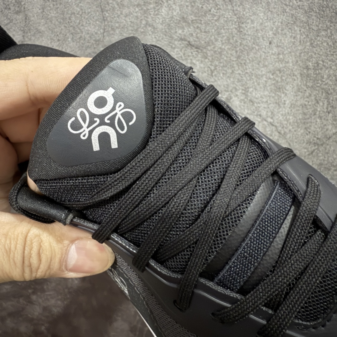 图片[6]-【渠道M版】ON昂跑 x Loewe 罗意威联名二代系列 原版开发 原材料打造 还原真实脚感 鞋底非常软弹 跑步健身必备 原版对比无任何差别 高端零售必推版本 市场独家货 区别市场所有版本 还原对比 鞋面采用一体成型布料 有弹性非常透气 鞋底镂空设计 运用了CLOUDTILT专利技术 弹力十足 毫无负重感 适合日常长距离行走或者休闲旅游 跑步！ 尺码 36-46-选品中心