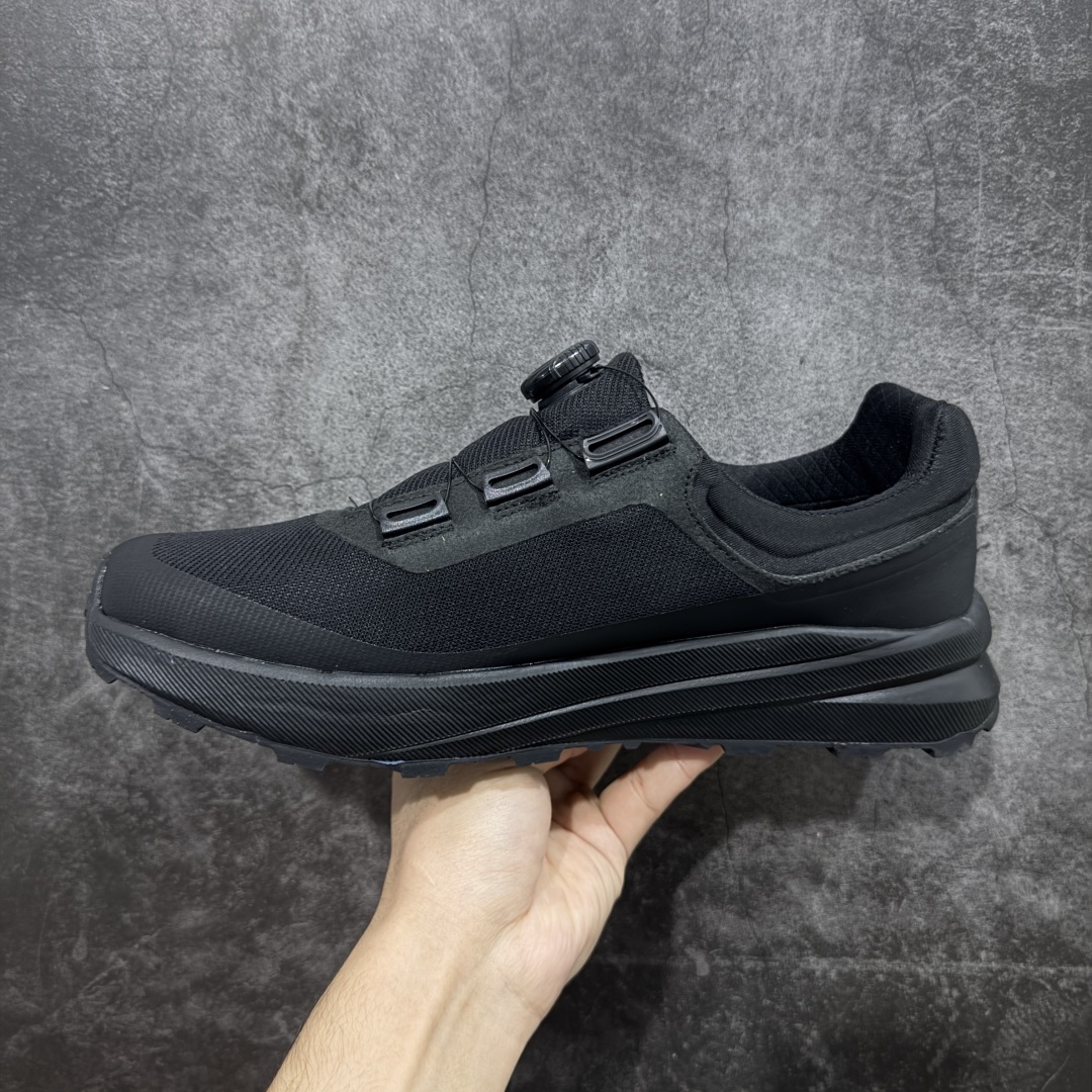 图片[2]-【公司级】DESCENTE BOA 迪桑特轻盈缓震透气鞋面时尚休闲运动覆盖防水男子越野跑鞋 官方同步 正确细节 正确白色标 正确米其林大底 区别市场错版 适合技术路线单日徒步穿着 aeriosflgtx鞋受到长途野外跑步鞋的启发，适合在变化的地形上进行快速轻快的徒步旅行穿着，舒适而有支撑性，使您充满信心。 该设计与脚部融为一体，可最大限度地减少摩擦，鞋面gore-tex保护膜具有超强防水效果，采用gore隐形适体(invisiblefit)技术，更轻薄舒适。鞋子鞋外底结构vibram®橡胶化合材料，防滑耐磨耐用，tpu鞋头可防磨损，压缩eva泡沫内底以及一体的tpu铁芯提高了灵活性和稳定性。这是一款集功能，户外，颜值于一体的超强登山鞋，强烈推荐💪🏻 尺码： 39-45含半码-选品中心