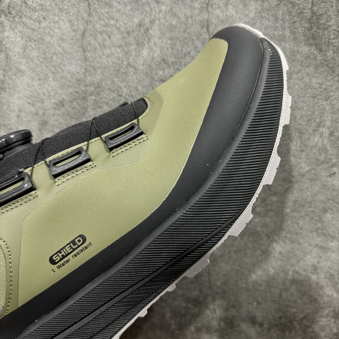 图片[6]-【公司级】DESCENTE BOA 迪桑特轻盈缓震透气鞋面时尚休闲运动覆盖防水男子越野跑鞋 官方同步 正确细节 正确白色标 正确米其林大底 区别市场错版 适合技术路线单日徒步穿着 aeriosflgtx鞋受到长途野外跑步鞋的启发，适合在变化的地形上进行快速轻快的徒步旅行穿着，舒适而有支撑性，使您充满信心。 该设计与脚部融为一体，可最大限度地减少摩擦，鞋面gore-tex保护膜具有超强防水效果，采用gore隐形适体(invisiblefit)技术，更轻薄舒适。鞋子鞋外底结构vibram®橡胶化合材料，防滑耐磨耐用，tpu鞋头可防磨损，压缩eva泡沫内底以及一体的tpu铁芯提高了灵活性和稳定性。这是一款集功能，户外，颜值于一体的超强登山鞋，强烈推荐💪🏻 尺码： 39-45含半码-选品中心