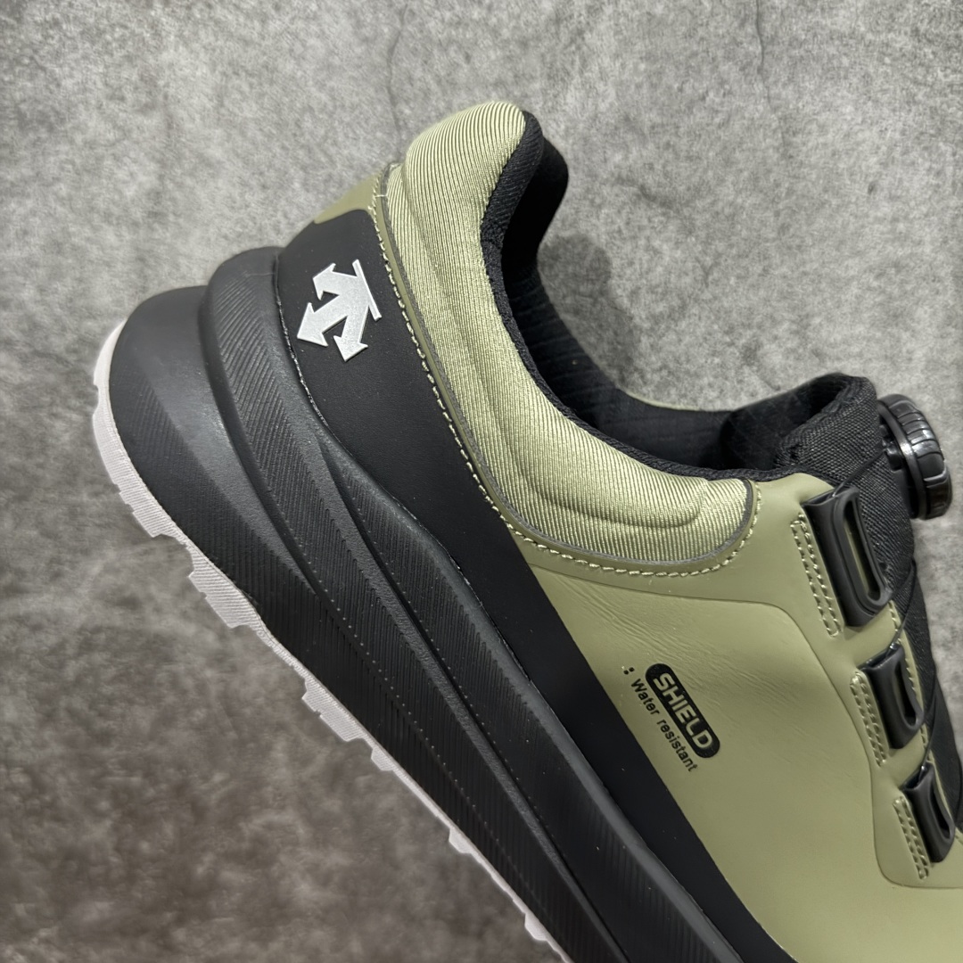 图片[7]-【公司级】DESCENTE BOA 迪桑特轻盈缓震透气鞋面时尚休闲运动覆盖防水男子越野跑鞋 官方同步 正确细节 正确白色标 正确米其林大底 区别市场错版 适合技术路线单日徒步穿着 aeriosflgtx鞋受到长途野外跑步鞋的启发，适合在变化的地形上进行快速轻快的徒步旅行穿着，舒适而有支撑性，使您充满信心。 该设计与脚部融为一体，可最大限度地减少摩擦，鞋面gore-tex保护膜具有超强防水效果，采用gore隐形适体(invisiblefit)技术，更轻薄舒适。鞋子鞋外底结构vibram®橡胶化合材料，防滑耐磨耐用，tpu鞋头可防磨损，压缩eva泡沫内底以及一体的tpu铁芯提高了灵活性和稳定性。这是一款集功能，户外，颜值于一体的超强登山鞋，强烈推荐💪🏻 尺码： 39-45含半码-选品中心