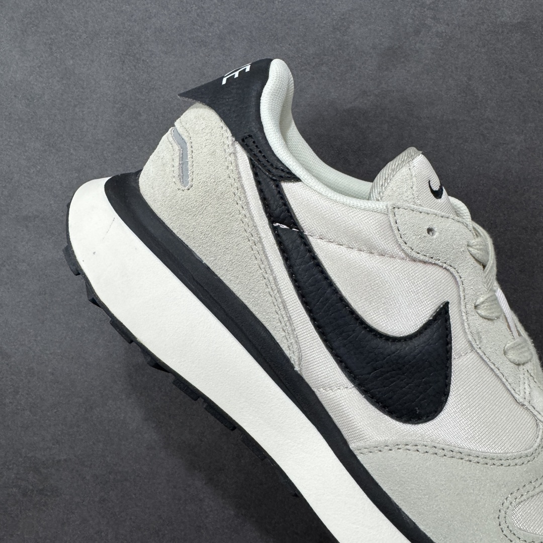 图片[6]-【公司级】Nike Phoenix Waffle 耐克 低帮 灰粉黑 耐磨透气低邦运动休闲鞋男女同款 鞋面采用麂皮和织物材料的独特搭配，经过精细的缝制和打磨，尽显高贵与典雅；鞋身两侧Swoosh Loggo采用黑色点缀及复古的鞋舌设计，为经典Blue Ribbon SportsL造型注入时尚感，鞋后跟的Nike品牌标志组合赋予了鞋子柔软且富有质感的外观，鞋底设计的特点是华夫饼的形状，为鞋子提供了良好的缓震性能和抓地力。 货号：FD2196-100 尺码：36 36.5 37.5 38 38.5 39 40 40.5 41 42 42.5 43 44 44.5 45 编码：GLB240250-选品中心