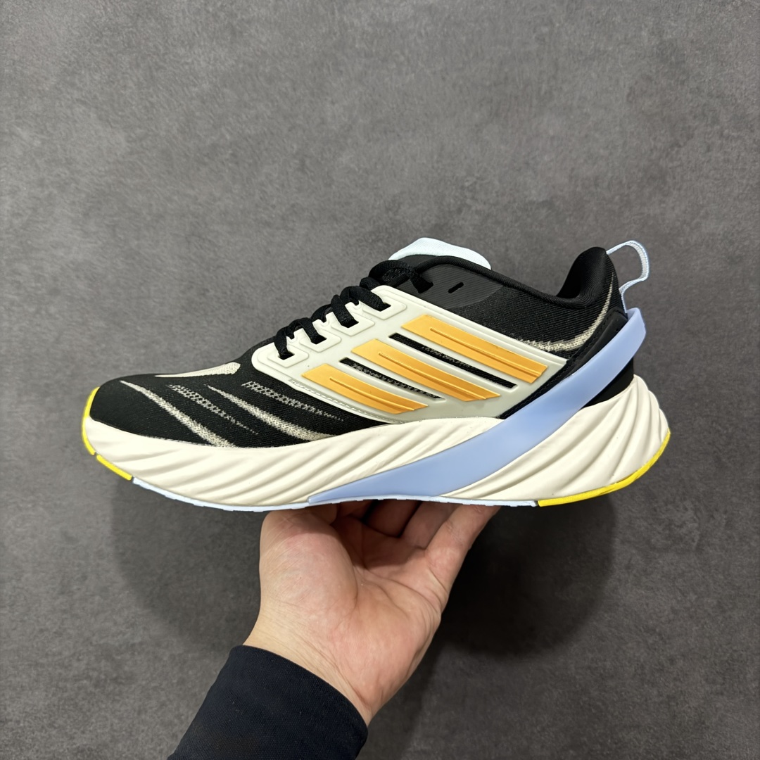 图片[2]-【公司级】Adidas Adipure Glide系列 阿迪达斯 织物 耐磨透气 低帮 公路跑步鞋 凭借全方位透气设计 鞋面采用了网布加TPU支撑骨架设计 兼顾透气性 包裹性鞋底多段镂空设计既方便弯折 又能使鞋底拥有透气性 带来全方位凉爽脚感 货号：JQ9450 尺码：36-45 编码：MGB270280-选品中心
