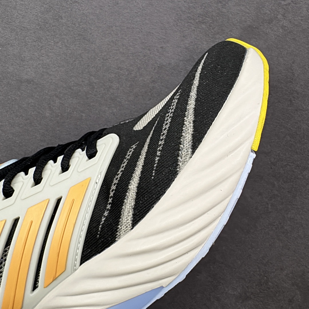 图片[5]-【公司级】Adidas Adipure Glide系列 阿迪达斯 织物 耐磨透气 低帮 公路跑步鞋 凭借全方位透气设计 鞋面采用了网布加TPU支撑骨架设计 兼顾透气性 包裹性鞋底多段镂空设计既方便弯折 又能使鞋底拥有透气性 带来全方位凉爽脚感 货号：JQ9450 尺码：36-45 编码：MGB270280-选品中心