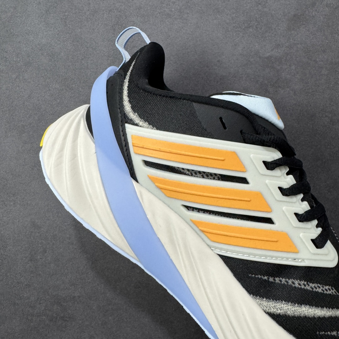 图片[6]-【公司级】Adidas Adipure Glide系列 阿迪达斯 织物 耐磨透气 低帮 公路跑步鞋 凭借全方位透气设计 鞋面采用了网布加TPU支撑骨架设计 兼顾透气性 包裹性鞋底多段镂空设计既方便弯折 又能使鞋底拥有透气性 带来全方位凉爽脚感 货号：JQ9450 尺码：36-45 编码：MGB270280-选品中心