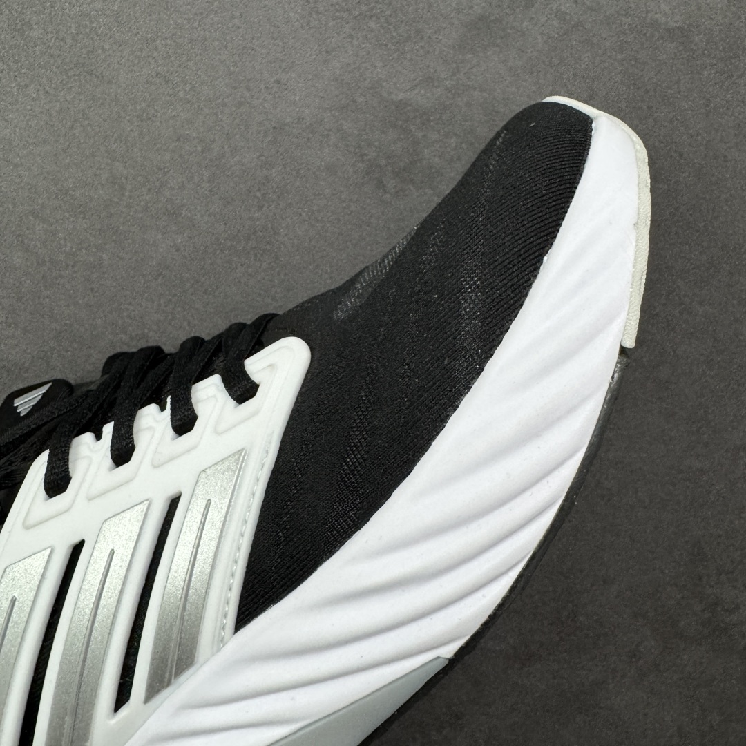 图片[5]-【公司级】Adidas Adipure Glide系列 阿迪达斯 织物 耐磨透气 低帮 公路跑步鞋 凭借全方位透气设计 鞋面采用了网布加TPU支撑骨架设计 兼顾透气性 包裹性鞋底多段镂空设计既方便弯折 又能使鞋底拥有透气性 带来全方位凉爽脚感 货号：JR4862 尺码：36-45 编码：MGB270280-选品中心