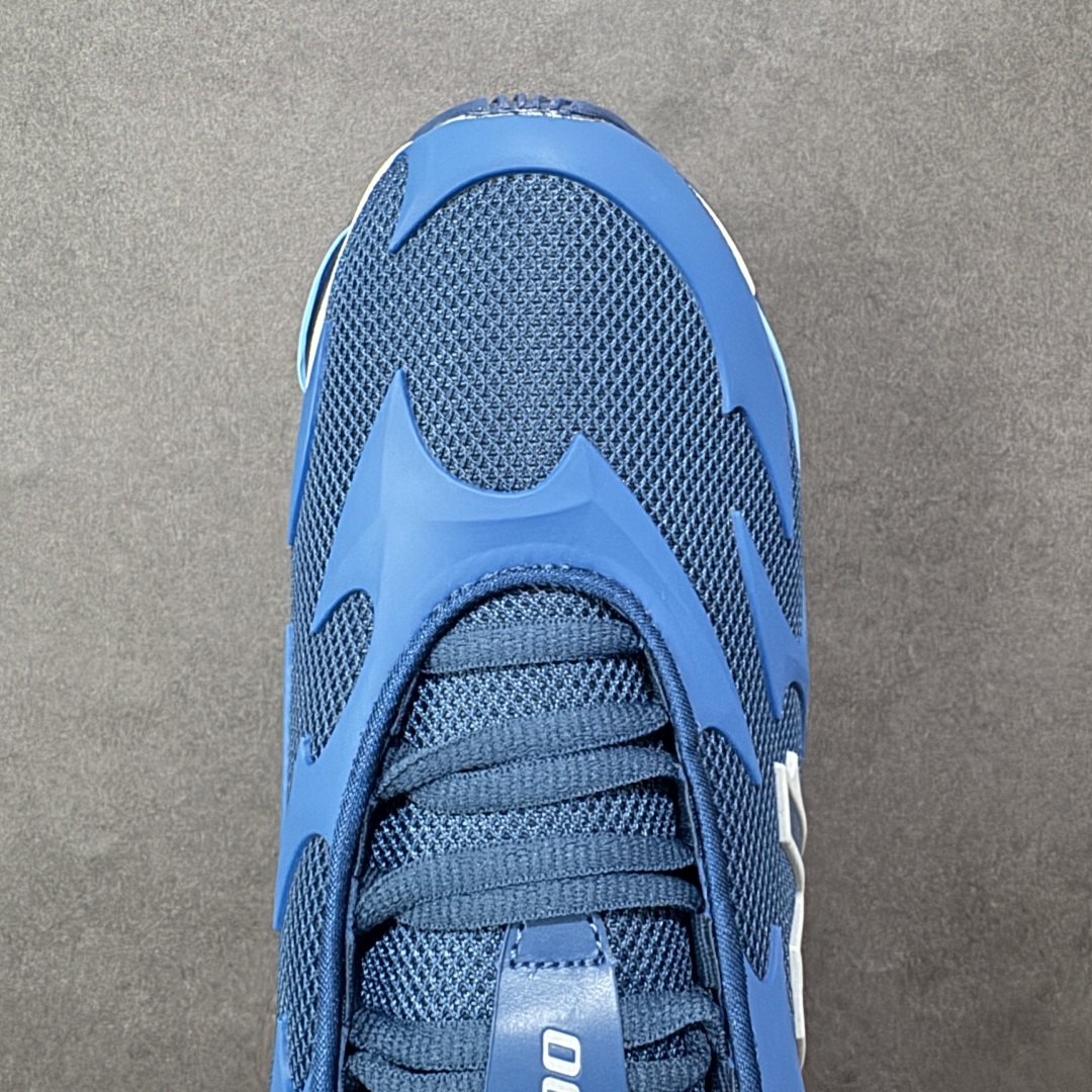 图片[8]-【公司级】New Balance 新百伦 NB20005 网面休闲跑步鞋 复古还要机能，NB官方重磅新品。一款融合复古设计与现代科技的跑鞋，以其经典的造型和舒适脚感，成为2025年复古潮流爱好的推荐单品。 极具视觉冲击力的5根ABZORB单元，以及无缝鞋面的设计，加上3M反光材质的装饰，比之前推出的9060系列更夸张，更具未来感。 货号：U20005UF 尺码：40-45-选品中心