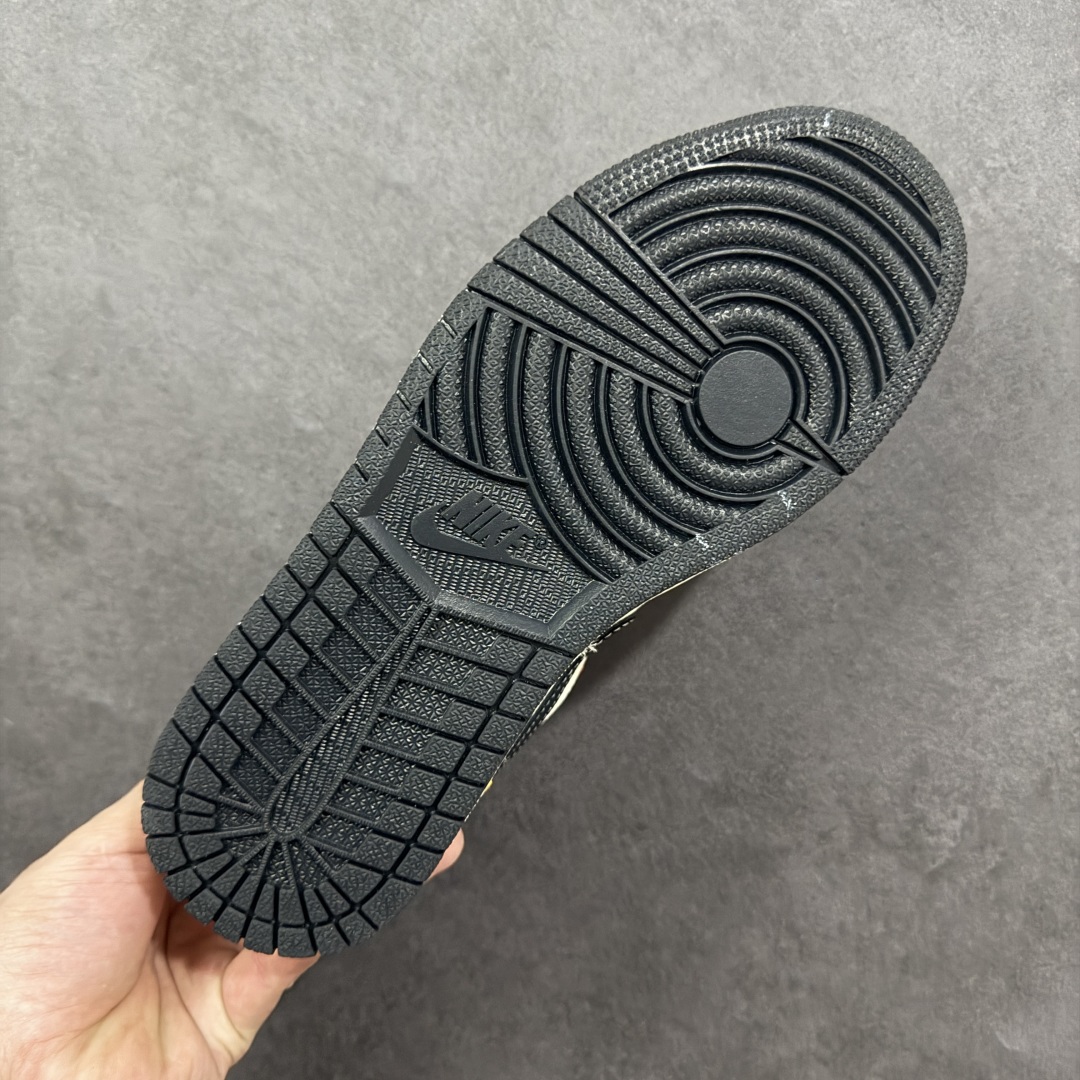 图片[9]-【定制版】Air Jordan 1 Low AJ1 乔1 联名 高端定制 低帮复古篮球鞋  #定制鞋盒 大厂纯原品质出货 超高清洁度 皮料切割干净无任何毛边 细节完美 货号：LB8888-001  尺码：36 36.5 37.5 38 36.5 39 40 40.5 41 42 42.5 43 44 44.5 45-选品中心