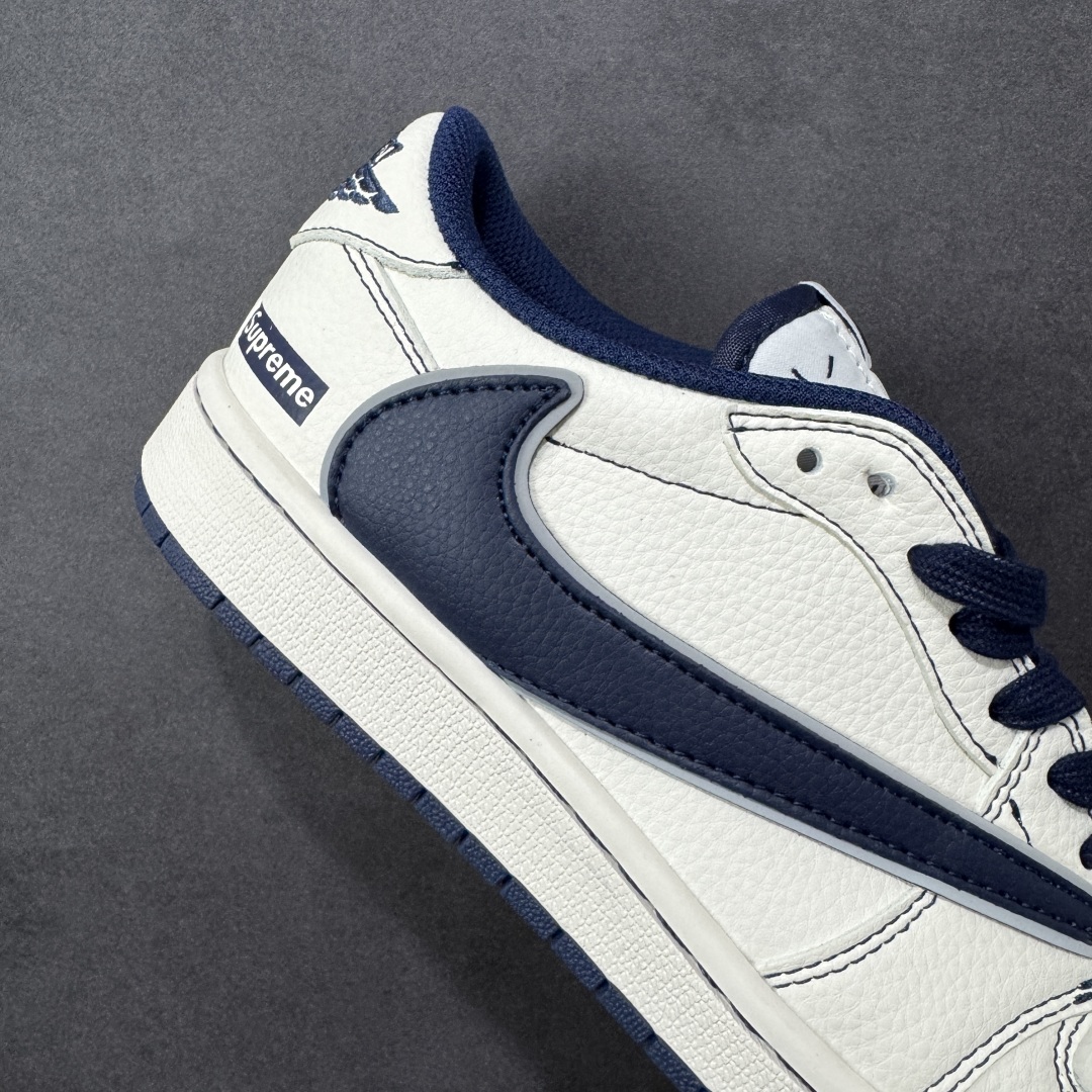 图片[6]-【定制版】Travis Scott x Fragment Design x Air Jordan 1 Low OG SP AJ1 乔1联名 午夜蓝 低帮文化休闲板鞋 #多方联名合作融合了Travis Scott 独特的音乐风格，藤原浩个性的设计风格以及Jordan品牌的经典元素 使其成为一双具有独特身份和价值的鞋子 清新而立体的外观加上联名标识更突出了其独特身份 这种配色方案显示出活力和时尚感 在视觉上引人注目 鞋身的质感和细腻的细节处理使其显得高端而格调十足 这款“倒钩”联名是设计与创意完美结合 融合多方的个性风格是一款备受瞩目的潮流鞋款 货号：XX3168-217 尺码：36 36.5 37.5 38 38.5 39 40 40.5 41 42 42.5 43 44 44.5 45-选品中心