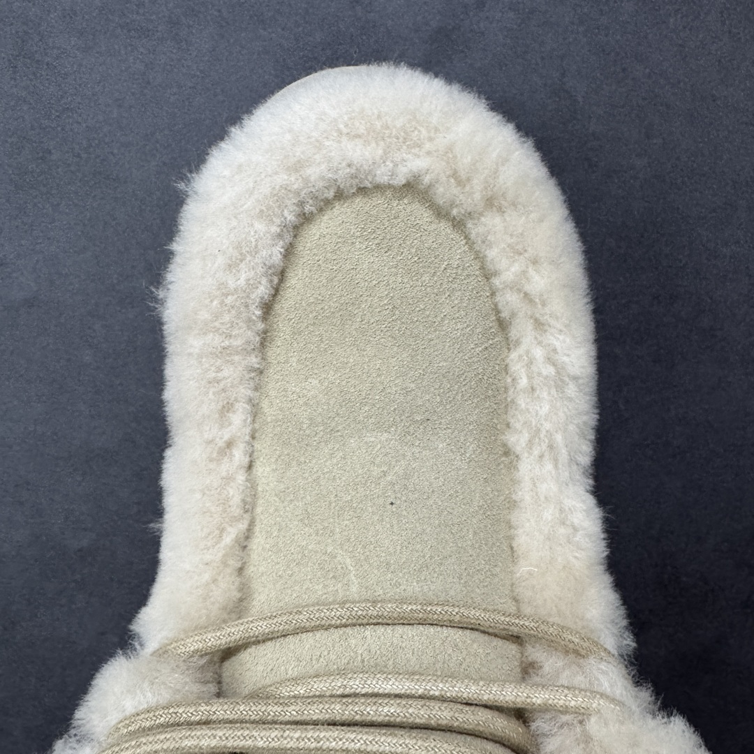 图片[8]-【X1纯原】X1 全网最齐 ugg 130个配色 市面顶级版本 25新款 UGG 埃斯米 6cm增高 牛剖层革 时尚舒适 及踝 雪地靴 广州外贸大厂生产 鞋头到鞋垫真羊皮毛一体 独立外盒包装 芯片 带防水工艺 区别市面任何版本 独立原版开发大底 羊绒鞋垫 冬季保暖外出 家居都是很适合的选择 近年uug推出款式系列 局部偏向年轻消费者喜好 也走到时尚潮流穿搭的前沿 鞋身材质 防泼水涂层翻毛皮鞋面 17毫米UGGPURE™植入式羊毛内底 轻便防滑舒适橡胶外底 带有品牌LOGO商标 带全套包装 货号：W/1171532 尺码： 35 36 37 38 39 40 编码：WXRB370380-选品中心