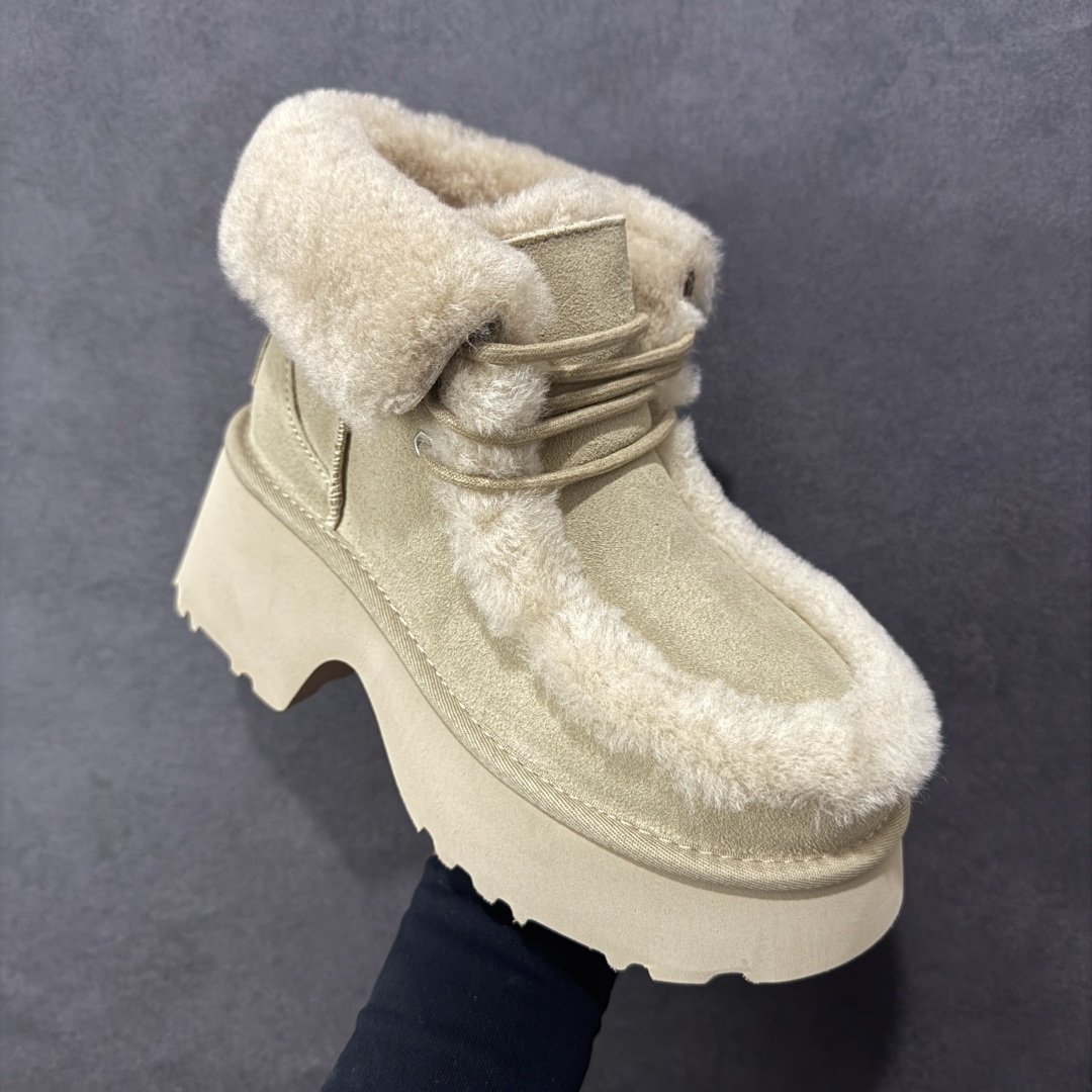 图片[3]-【X1纯原】X1 全网最齐 ugg 130个配色 市面顶级版本 25新款 UGG 埃斯米 6cm增高 牛剖层革 时尚舒适 及踝 雪地靴 广州外贸大厂生产 鞋头到鞋垫真羊皮毛一体 独立外盒包装 芯片 带防水工艺 区别市面任何版本 独立原版开发大底 羊绒鞋垫 冬季保暖外出 家居都是很适合的选择 近年uug推出款式系列 局部偏向年轻消费者喜好 也走到时尚潮流穿搭的前沿 鞋身材质 防泼水涂层翻毛皮鞋面 17毫米UGGPURE™植入式羊毛内底 轻便防滑舒适橡胶外底 带有品牌LOGO商标 带全套包装 货号：W/1171532 尺码： 35 36 37 38 39 40 编码：WXRB370380-选品中心