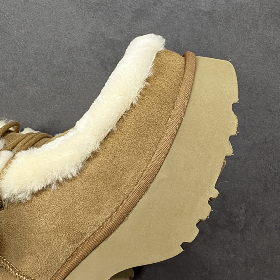 图片[5]-【X1纯原】X1 全网最齐 ugg 130个配色 市面顶级版本 25新款 UGG 埃斯米 6cm增高 牛剖层革 时尚舒适 及踝 雪地靴 广州外贸大厂生产 鞋头到鞋垫真羊皮毛一体 独立外盒包装 芯片 带防水工艺 区别市面任何版本 独立原版开发大底 羊绒鞋垫 冬季保暖外出 家居都是很适合的选择 近年uug推出款式系列 局部偏向年轻消费者喜好 也走到时尚潮流穿搭的前沿 鞋身材质 防泼水涂层翻毛皮鞋面 17毫米UGGPURE™植入式羊毛内底 轻便防滑舒适橡胶外底 带有品牌LOGO商标 带全套包装 货号：W/1171532 尺码： 35 36 37 38 39 40 编码：WXRB370380-选品中心