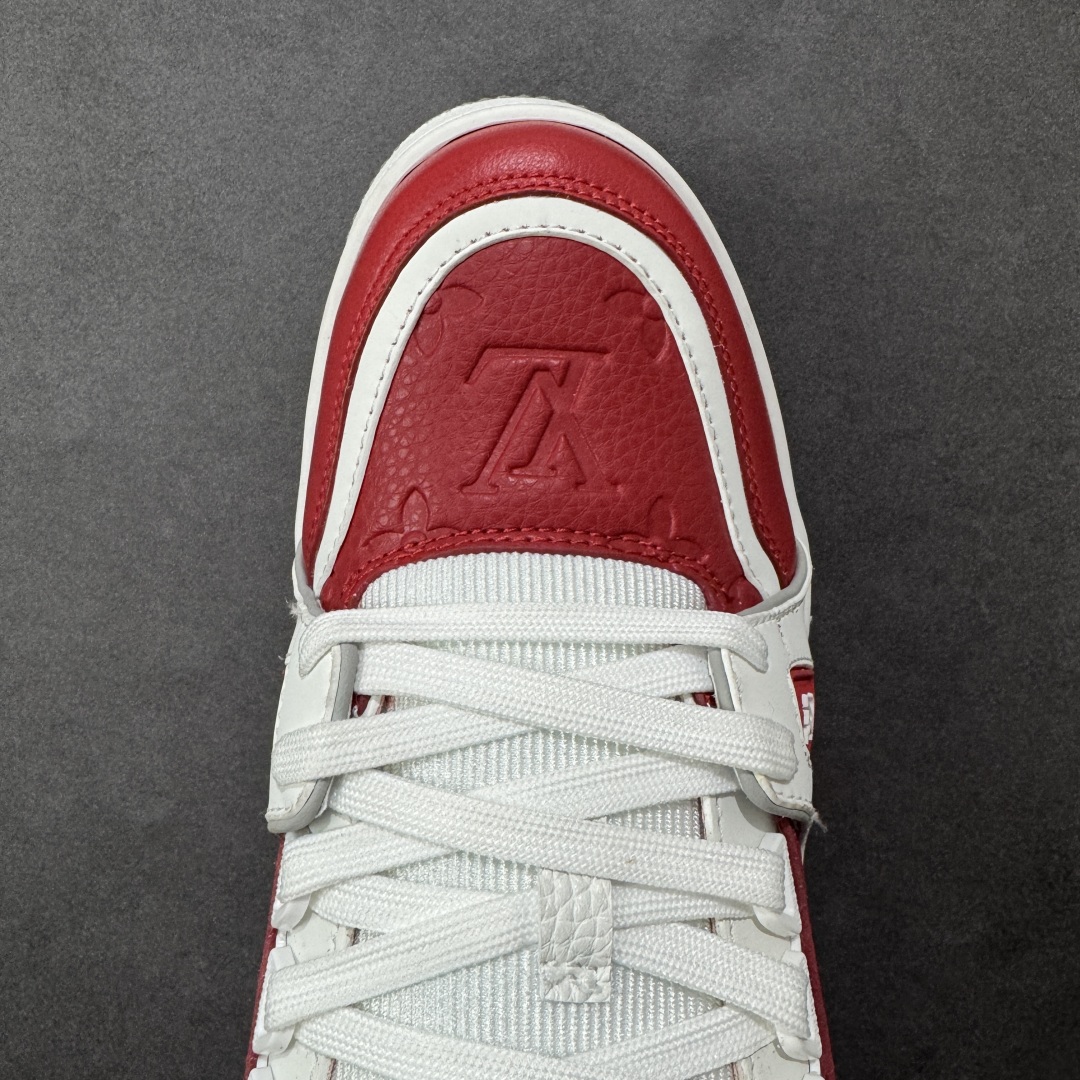 图片[8]-【广东纯原版本】LV Run Away 运动鞋 拼接 Epi 牛皮革和 Monogram 压纹粒面牛皮革，再现传统跑鞋的灵感启发。楔形外底延续标志性设计，品牌字母和标识分饰鞋舌和鞋后。Monogram 压纹粒面牛皮革和 Epi 牛皮革橡胶外底 尺码：36-45 编码：FJB390400-选品中心